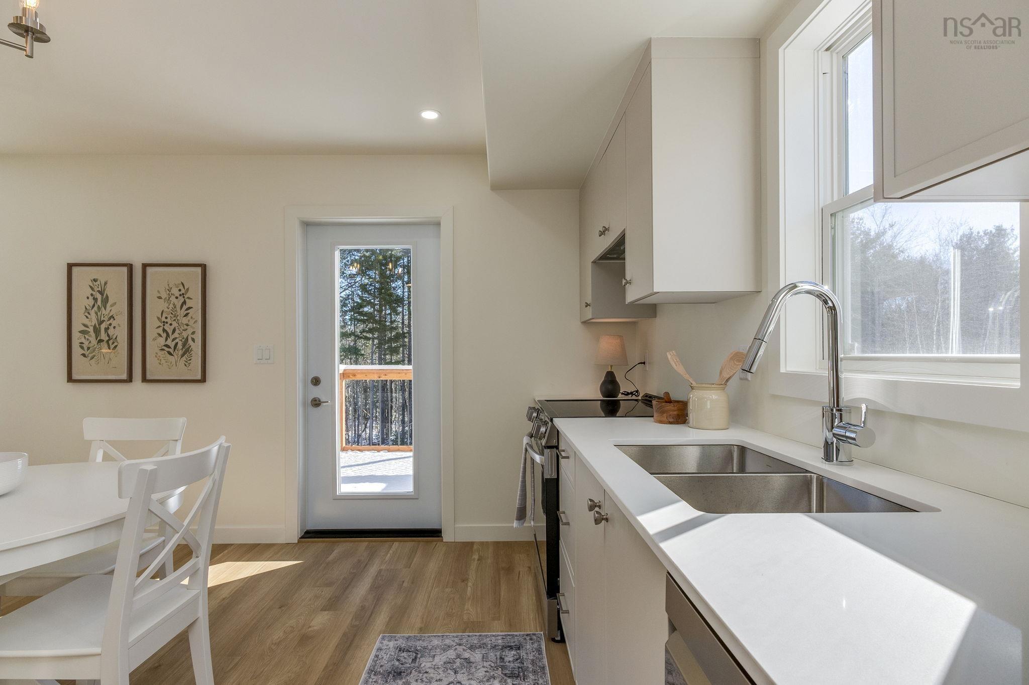 $599,900.00: DA-55 185 Darner Drive, Beaver Bank