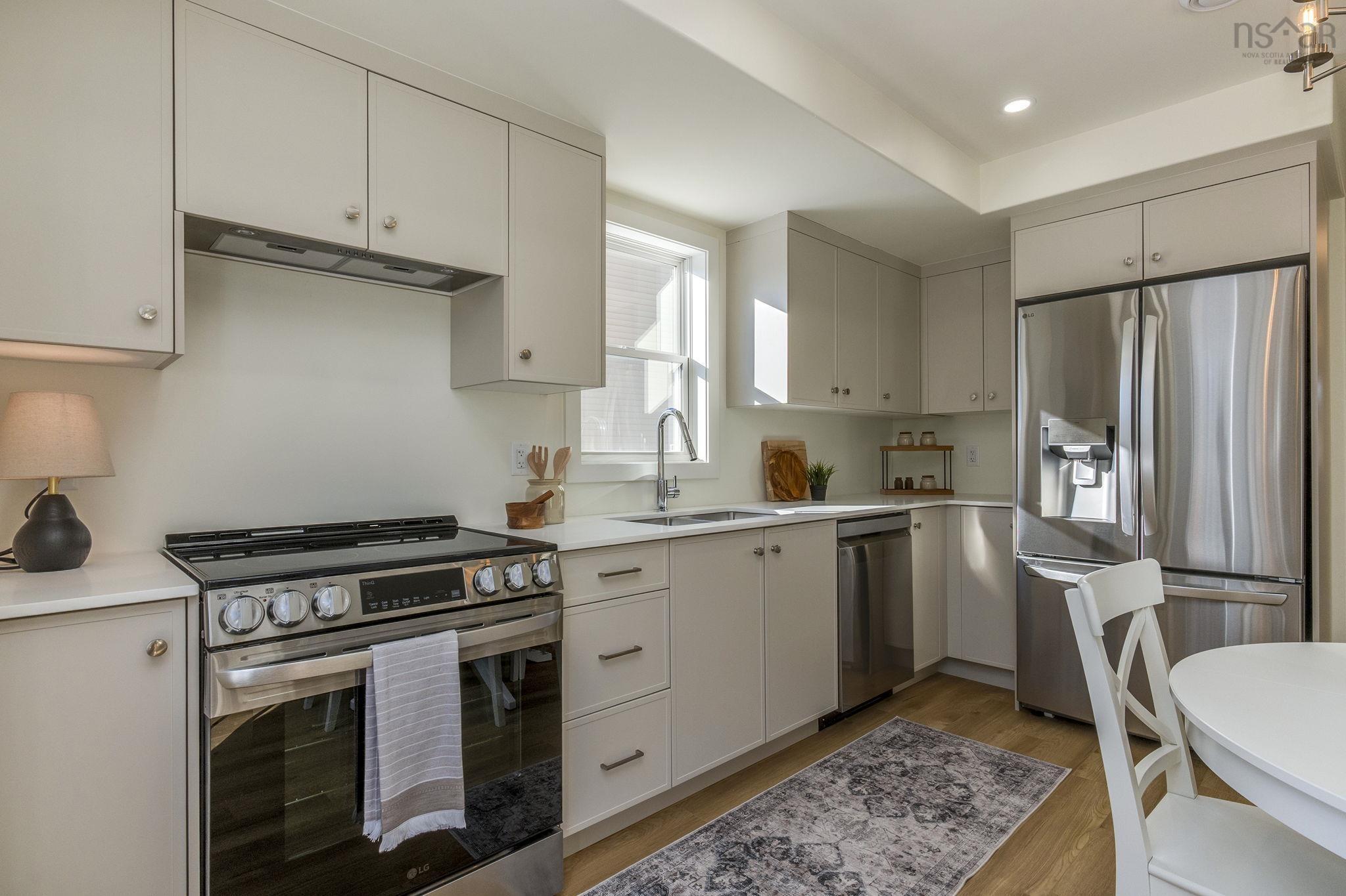 $599,900.00: DA-55 185 Darner Drive, Beaver Bank