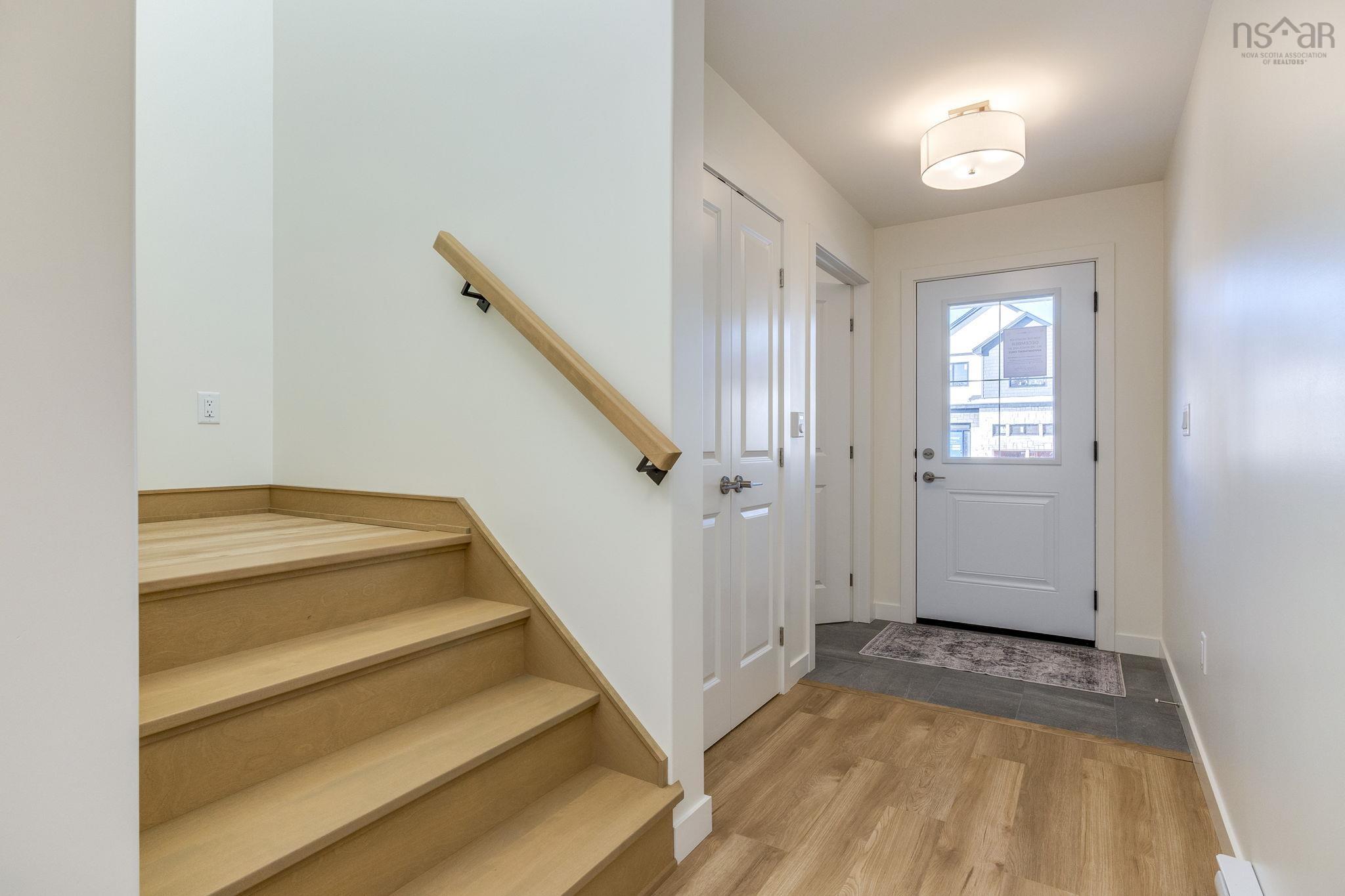 $599,900.00: DA-55 185 Darner Drive, Beaver Bank