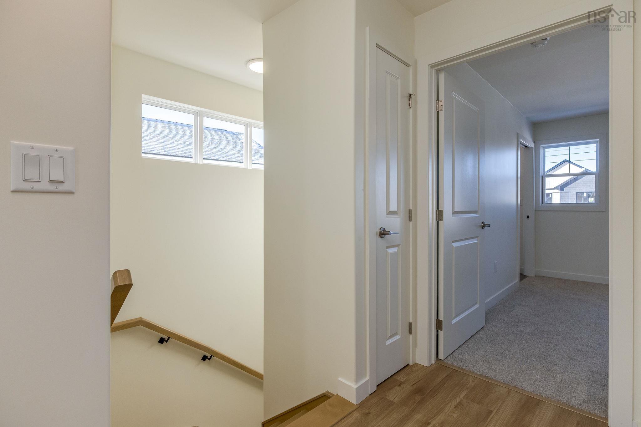 $599,900.00: DA-55 185 Darner Drive, Beaver Bank