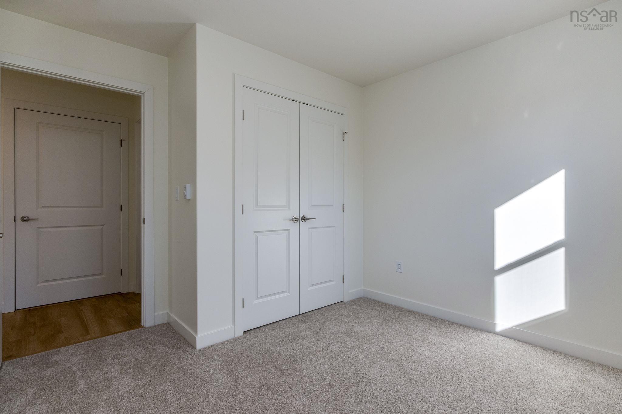 $599,900.00: DA-55 185 Darner Drive, Beaver Bank