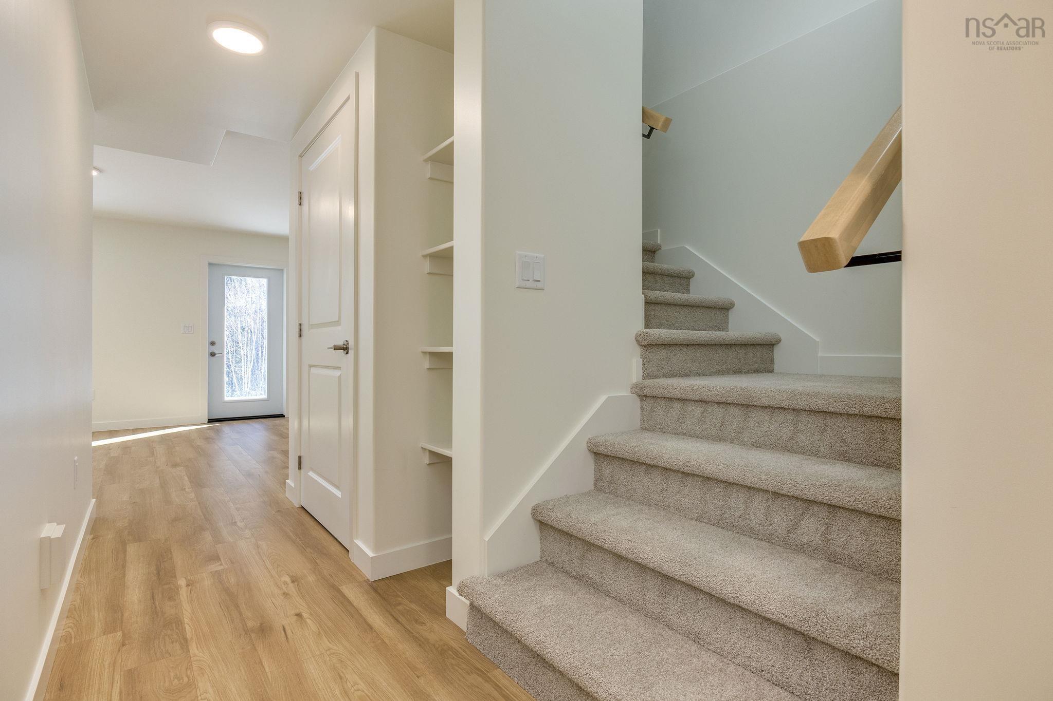 $599,900.00: DA-55 185 Darner Drive, Beaver Bank