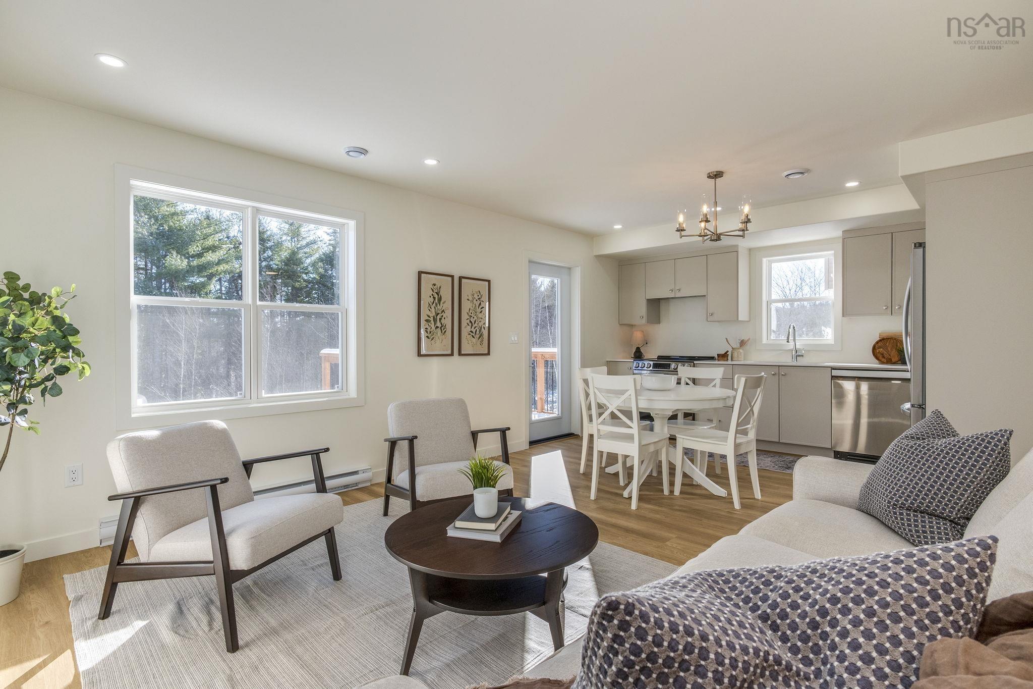 $599,900.00: DA-55 185 Darner Drive, Beaver Bank