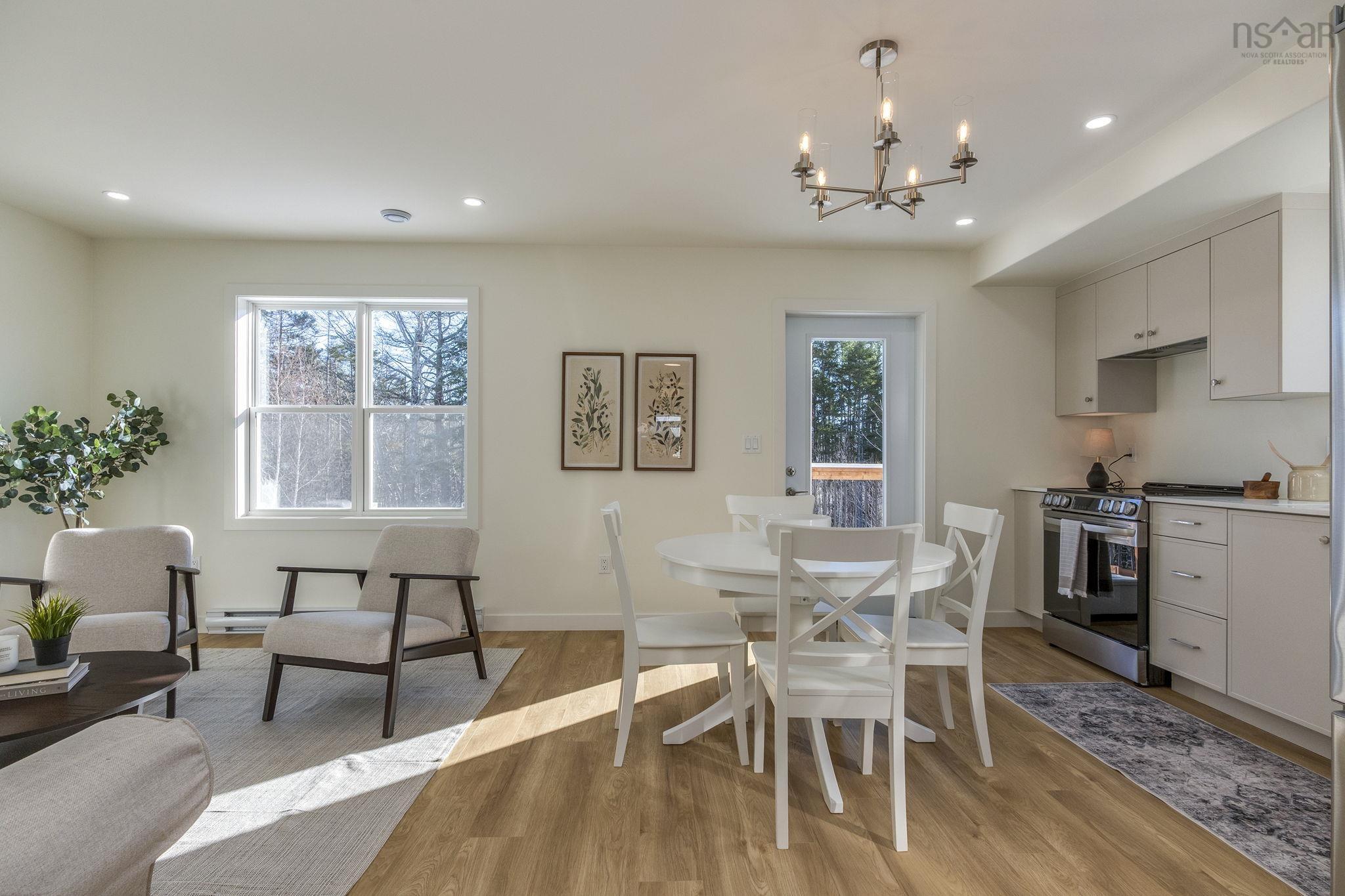 $599,900.00: DA-55 185 Darner Drive, Beaver Bank