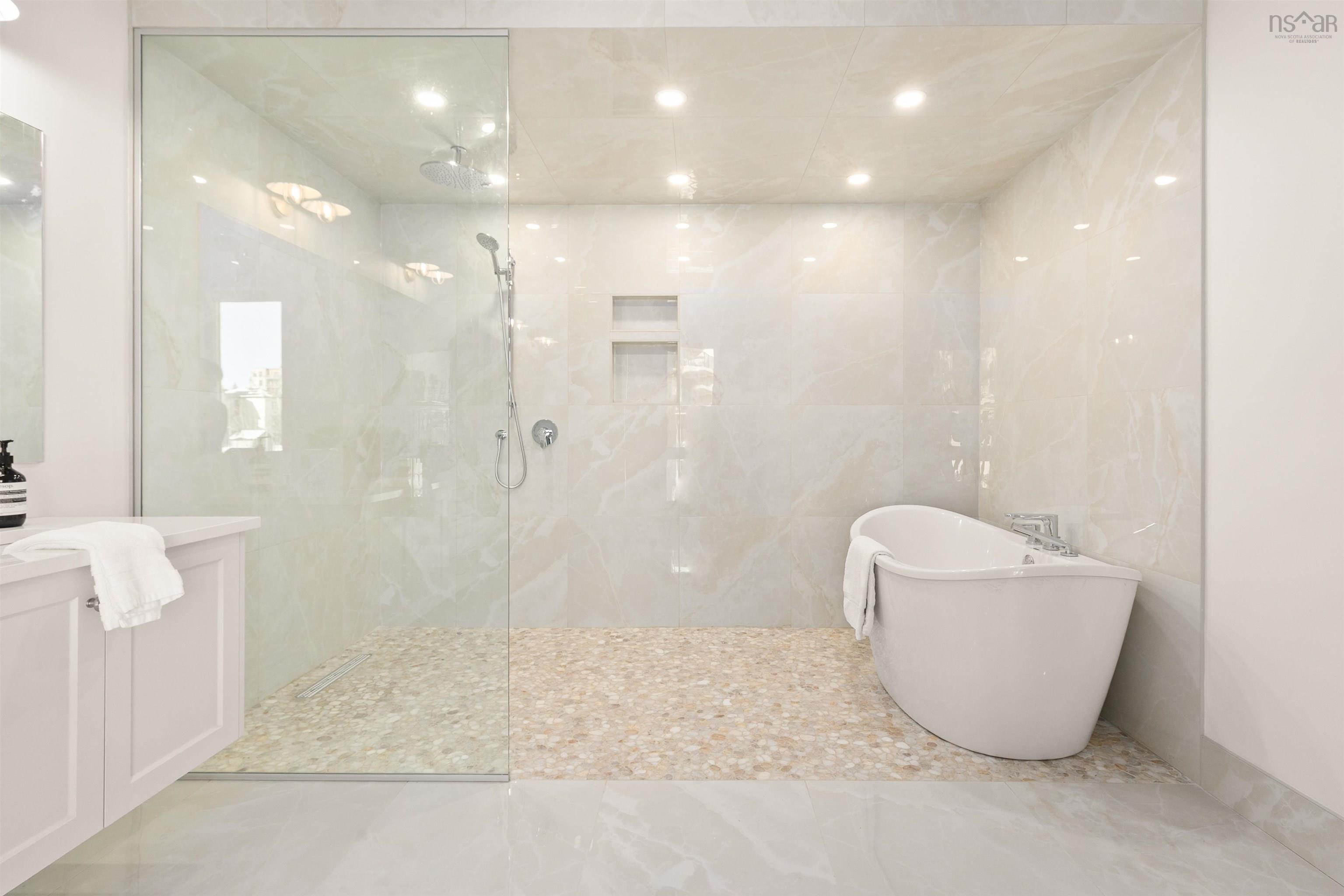 112 Samaa Court, Bedford West, NS (MLS 202529293)