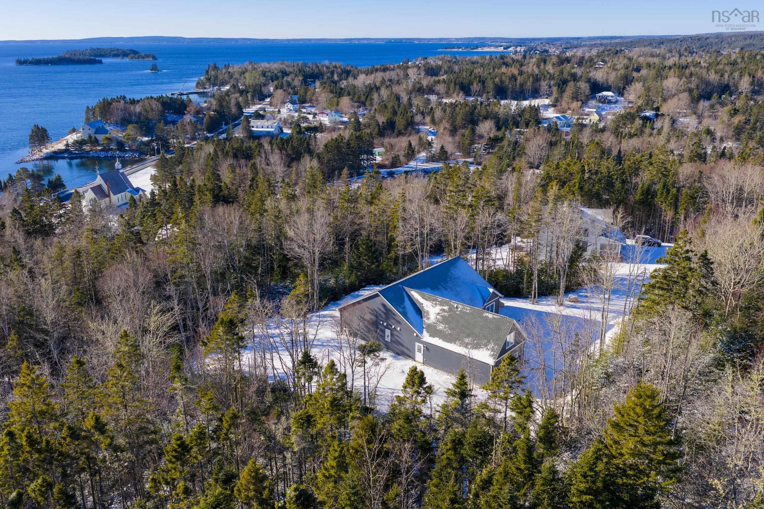 85 Hillside Drive, Boutiliers Point, NS (MLS 202529298)