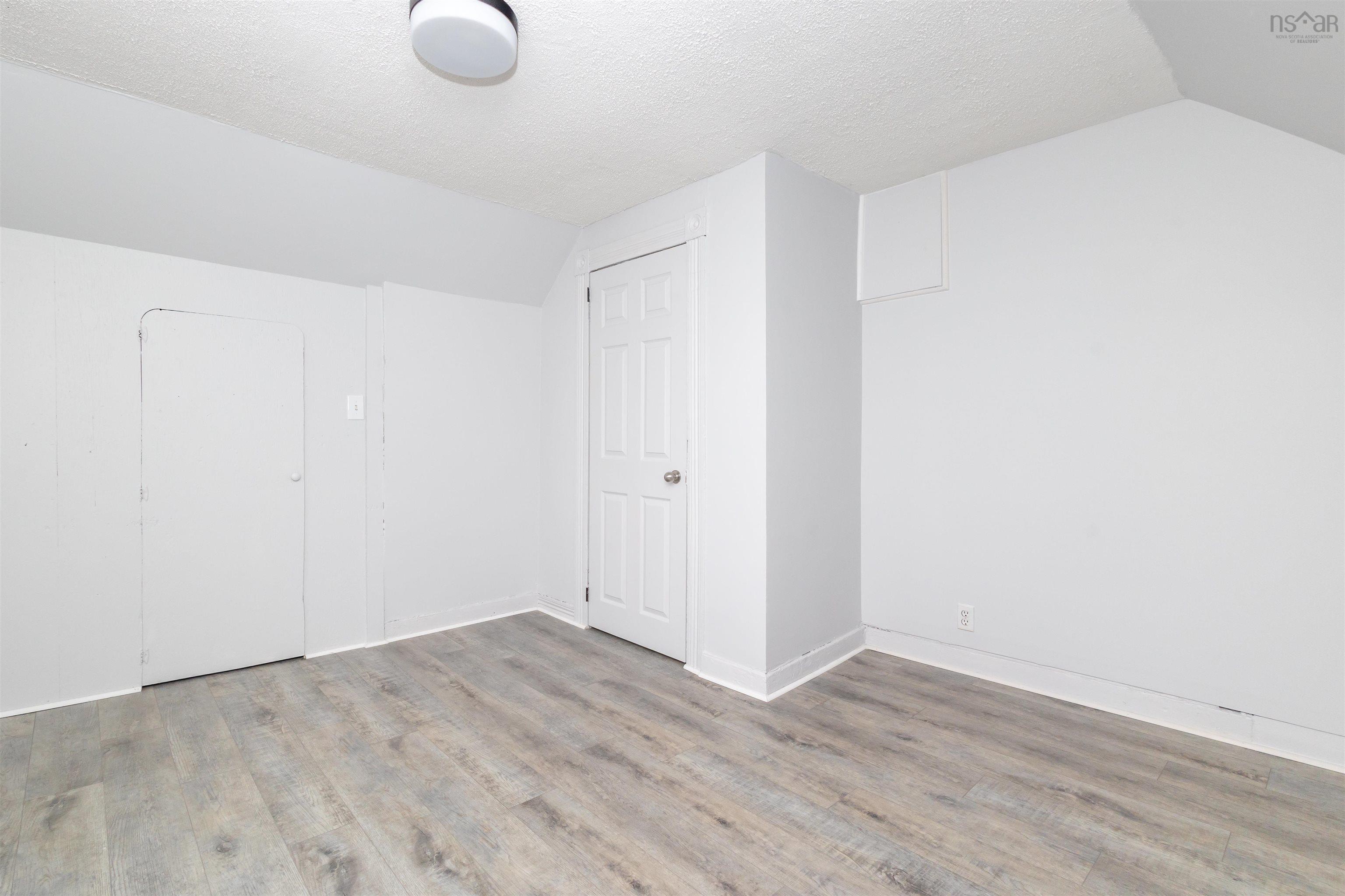 $189,000.00: 44 Central, Sydney