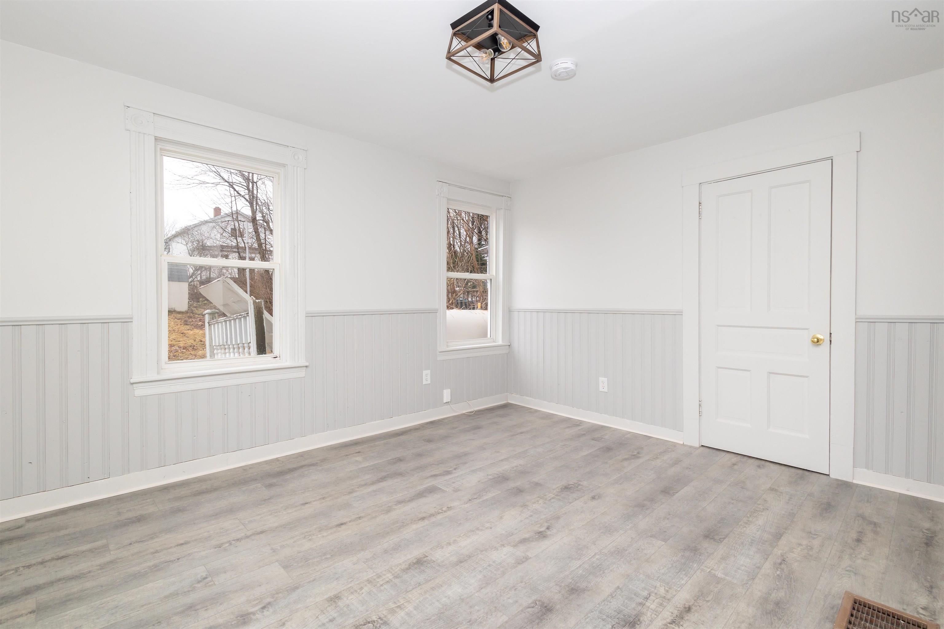 $189,000.00: 44 Central, Sydney