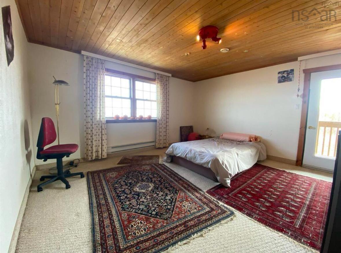 $649,000.00: 165 Diana Mountain Rd., The Points West Bay