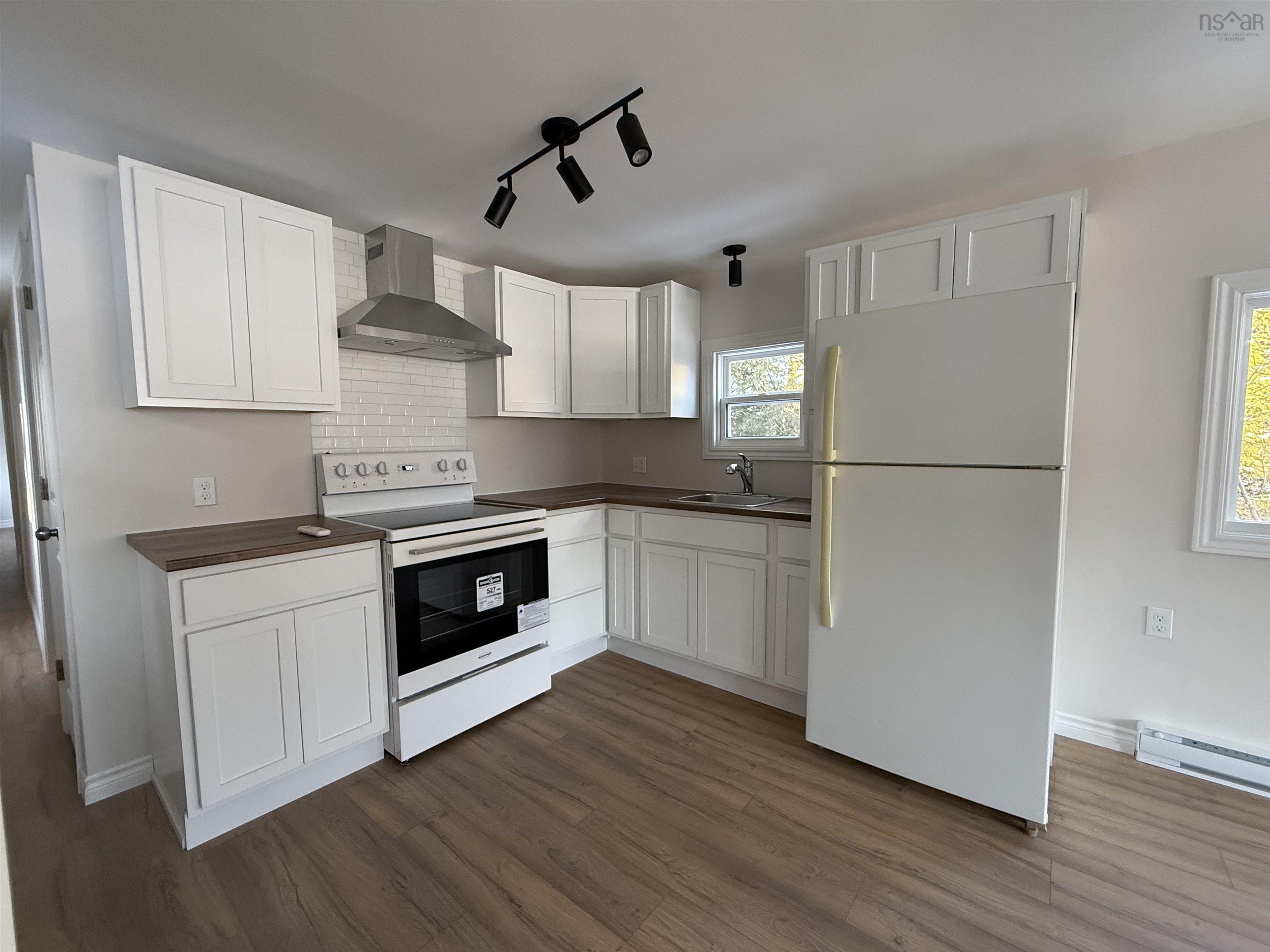 $178,900.00: 98 Homco Drive, New Minas