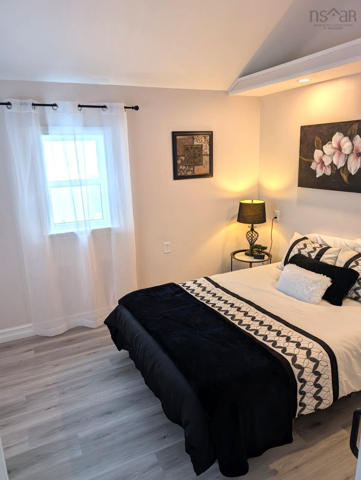 $279,900.00: 165 St. Phillips Street, Bridgewater