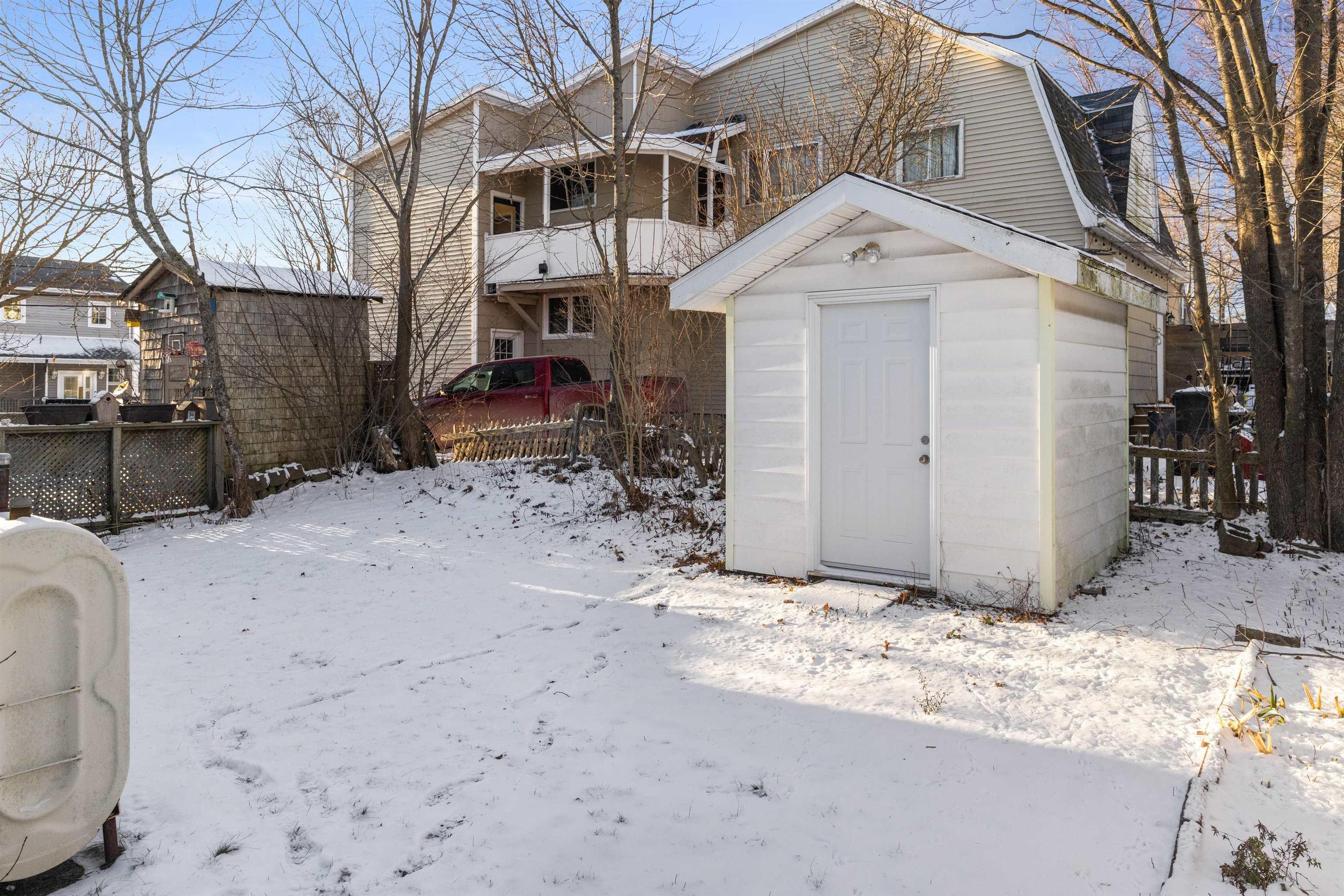 5915 Hillside Drive, Halifax Peninsula, NS (MLS 202529317)