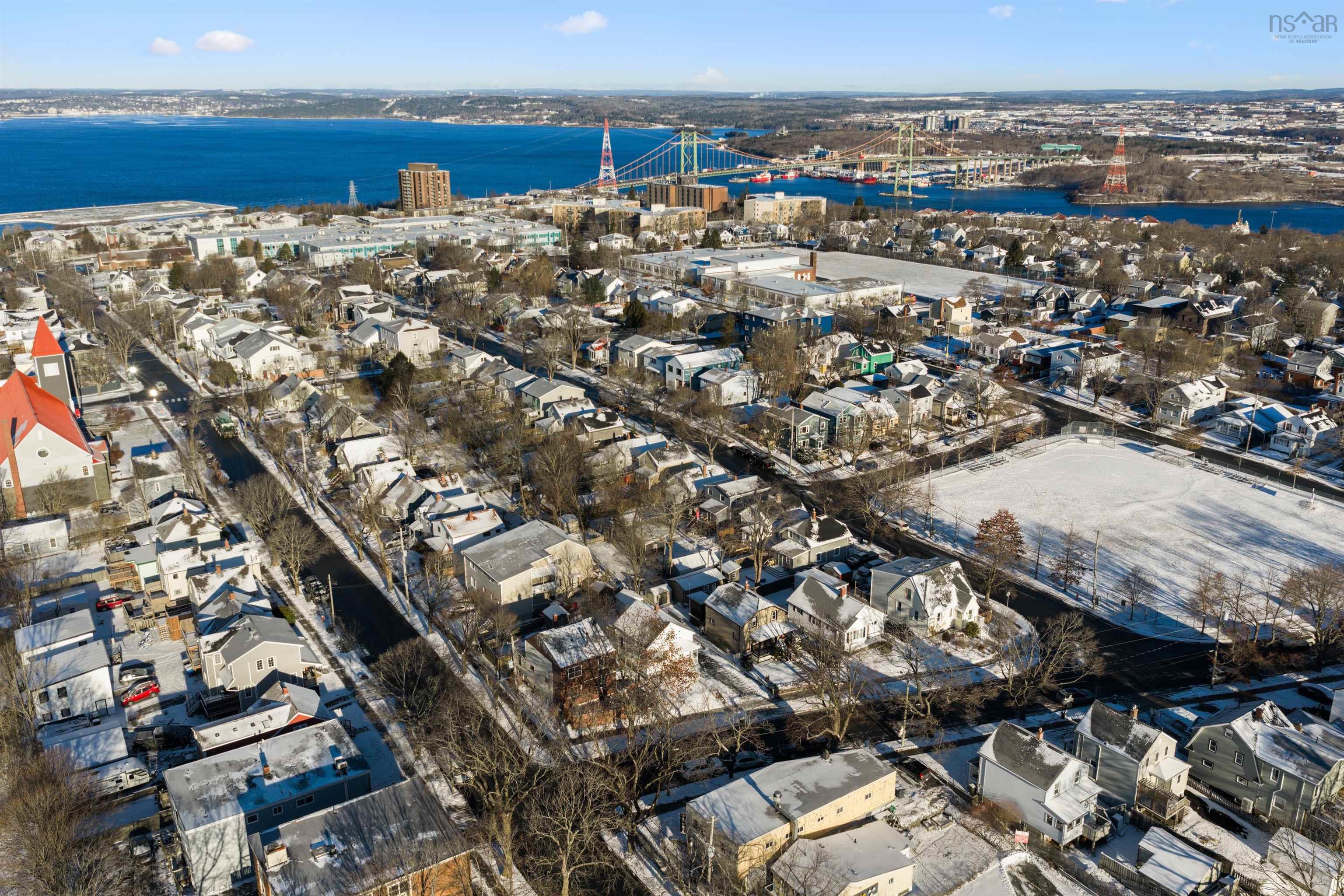 5915 Hillside Drive, Halifax Peninsula, NS (MLS 202529317)