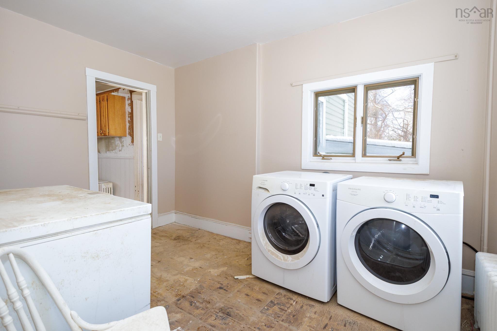 $149,900.00: 564 Main Street, Sydney Mines