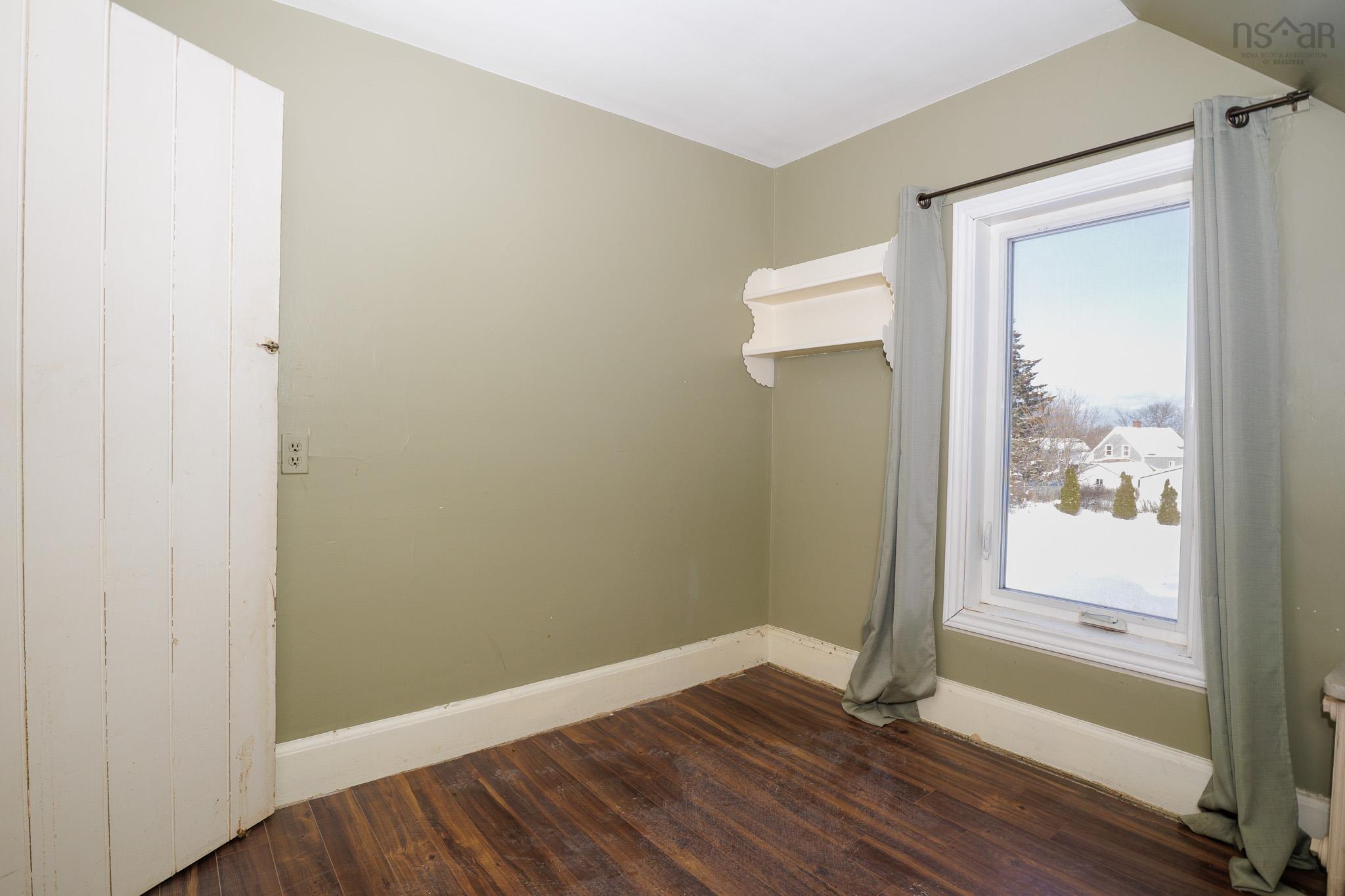 $149,900.00: 564 Main Street, Sydney Mines