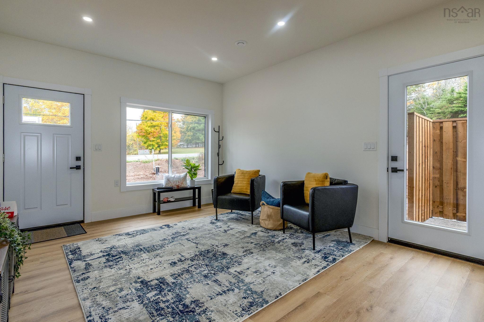 $699,900.00: 1914/1916 Irwin Lake Road, Hilden