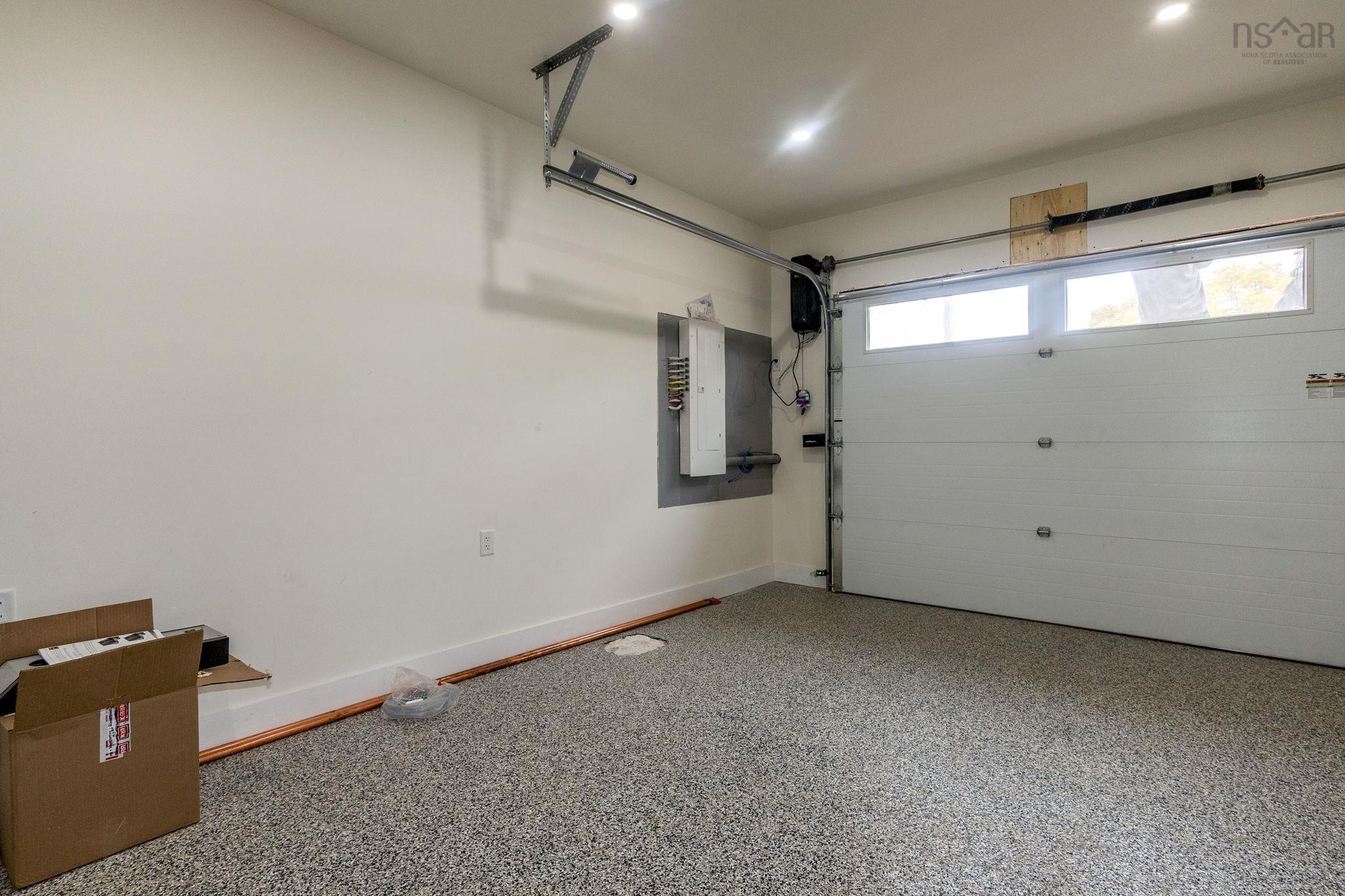 $699,900.00: 1914/1916 Irwin Lake Road, Hilden