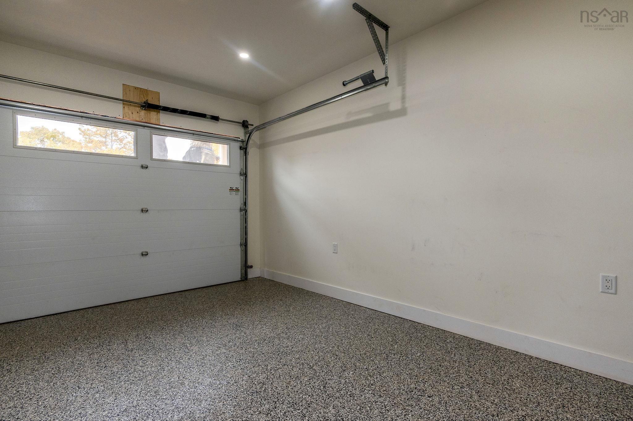 $699,900.00: 1914/1916 Irwin Lake Road, Hilden