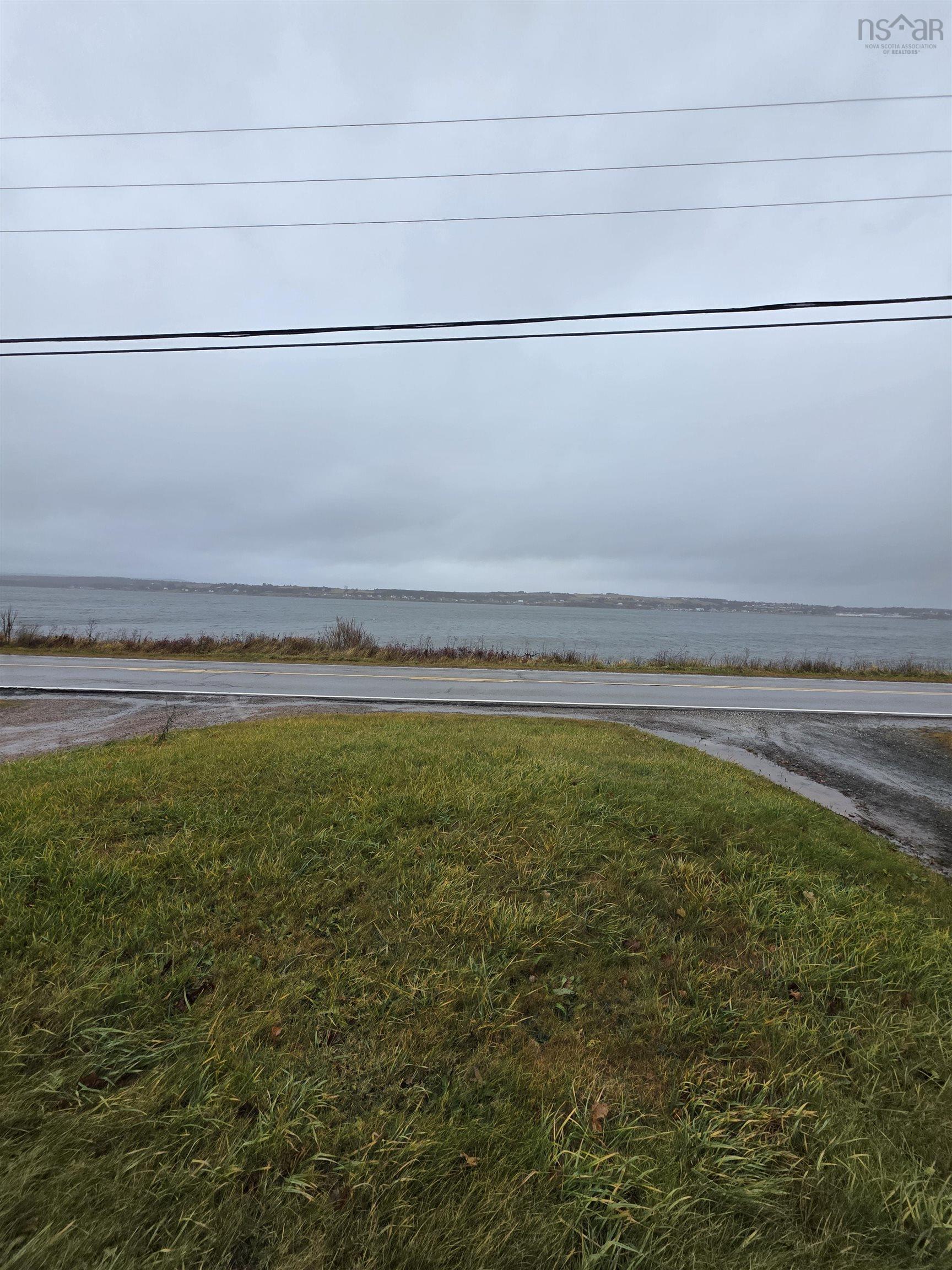 $319,000.00: 2345 Highway 239 Highway, Point Edward