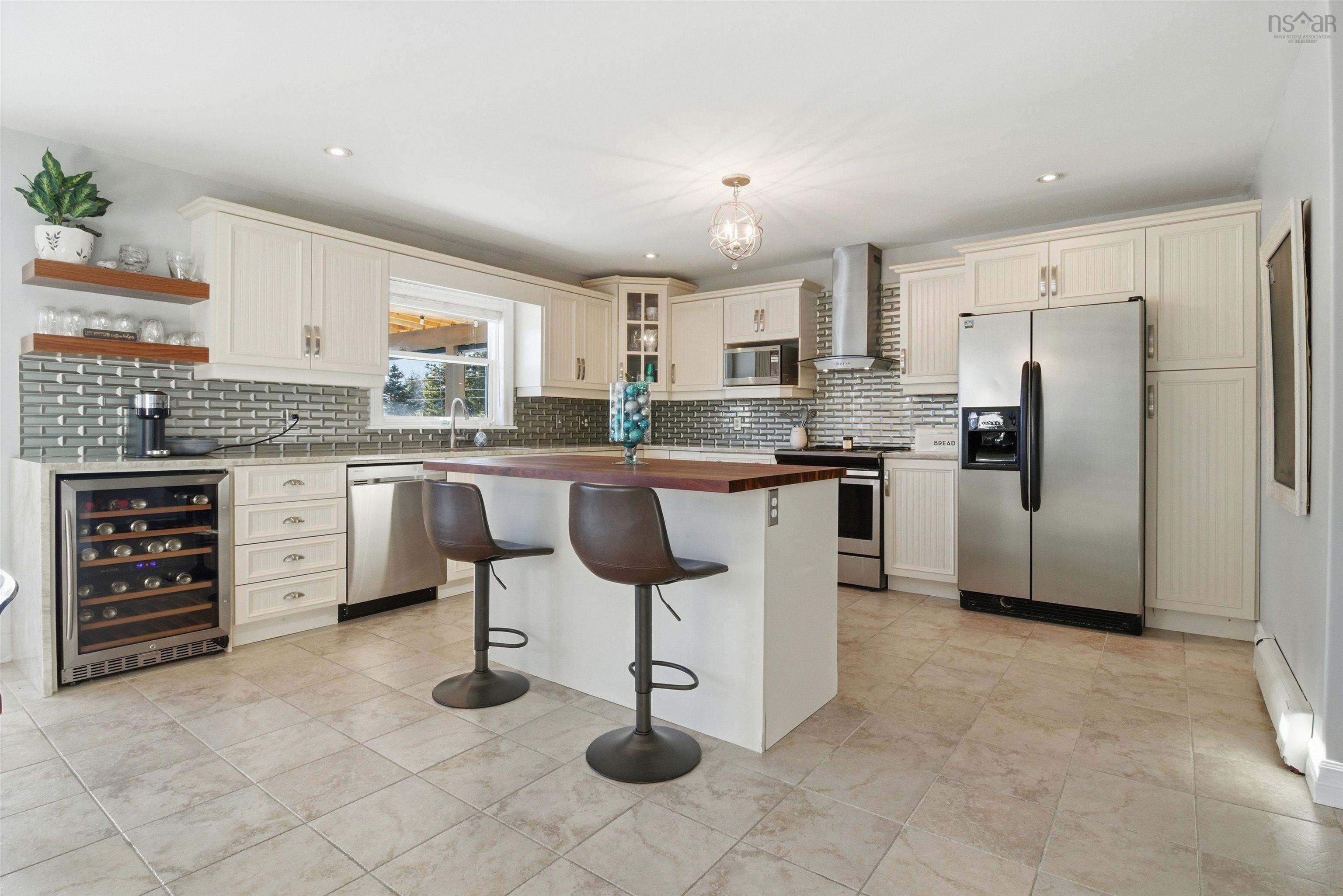 195 White Hills Run, Hammonds Plains, NS (MLS 202529326)