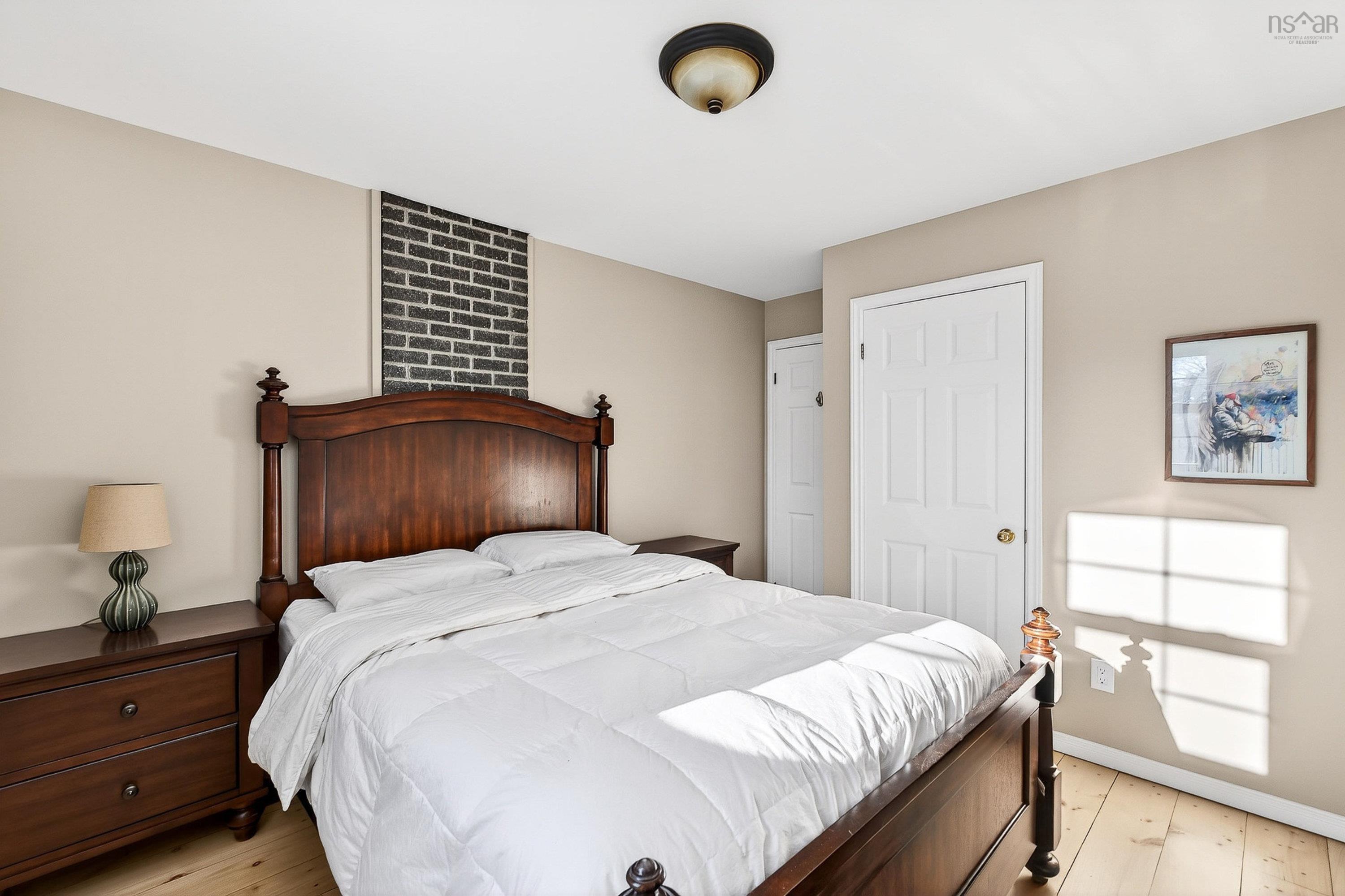 $599,900.00: 168 Highway 307, Wentworth