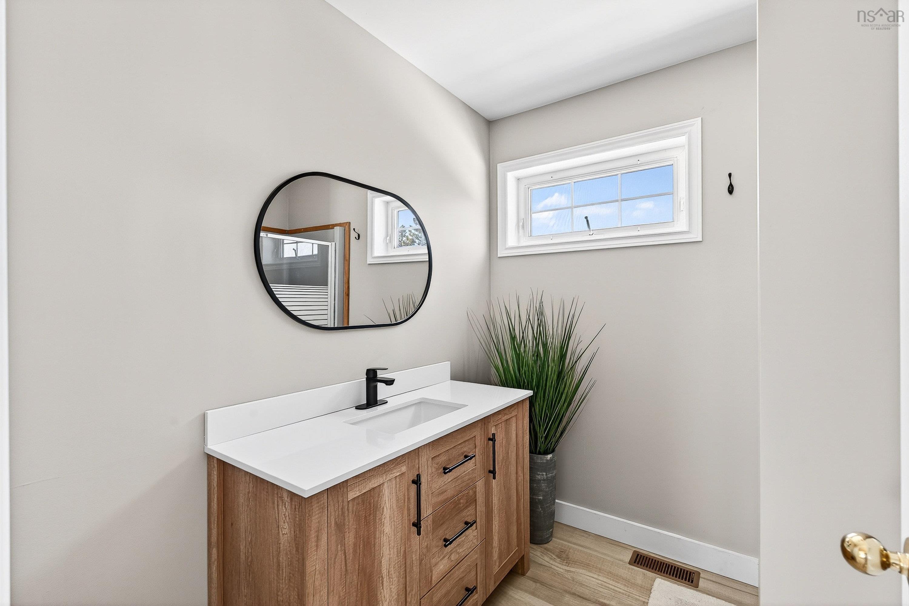 $599,900.00: 168 Highway 307, Wentworth