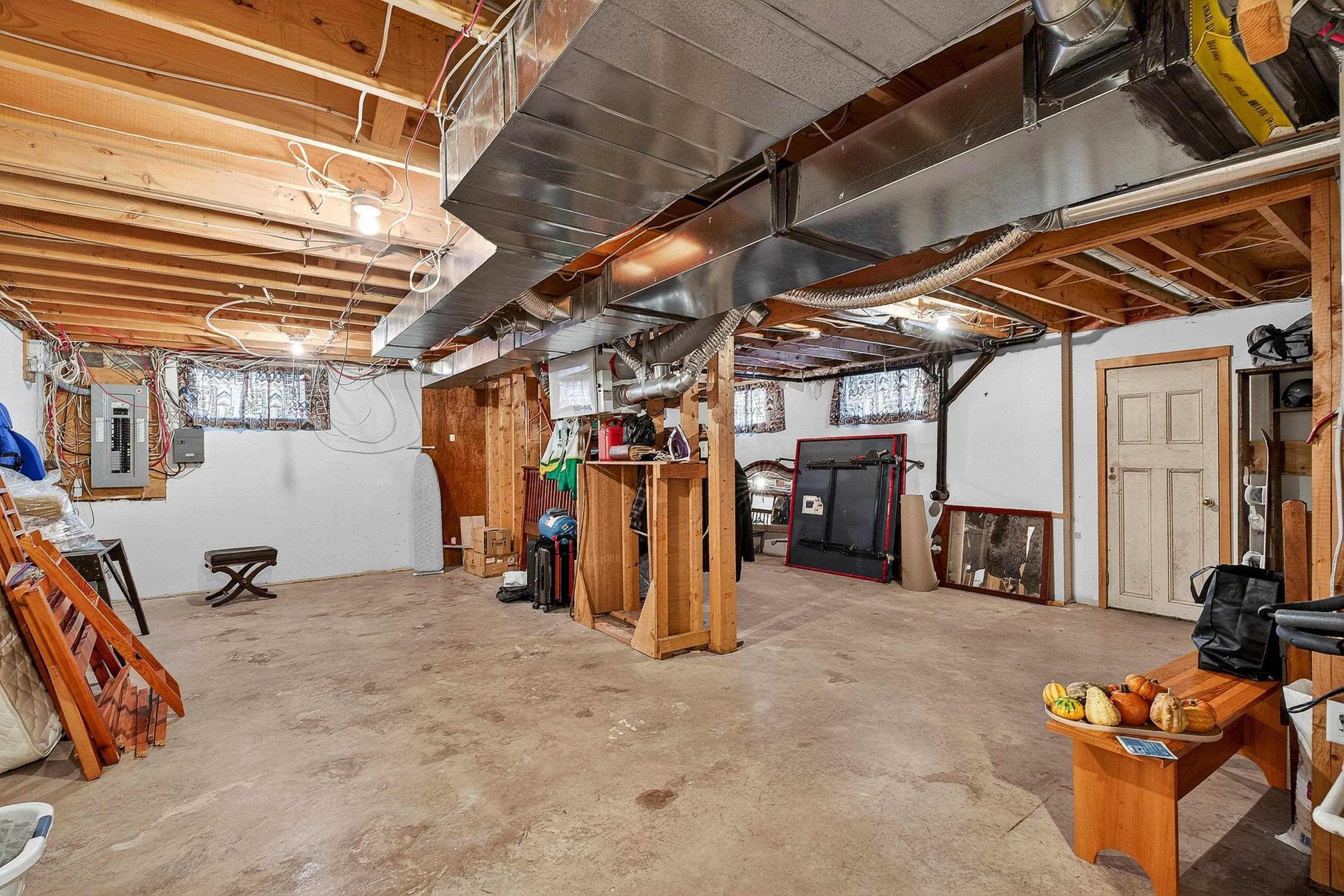 $599,900.00: 168 Highway 307, Wentworth