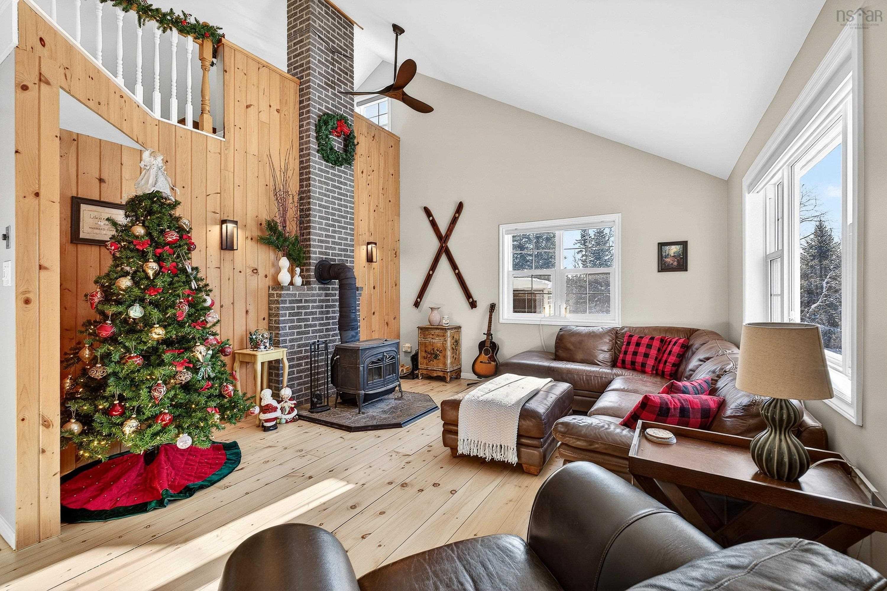 $599,900.00: 168 Highway 307, Wentworth