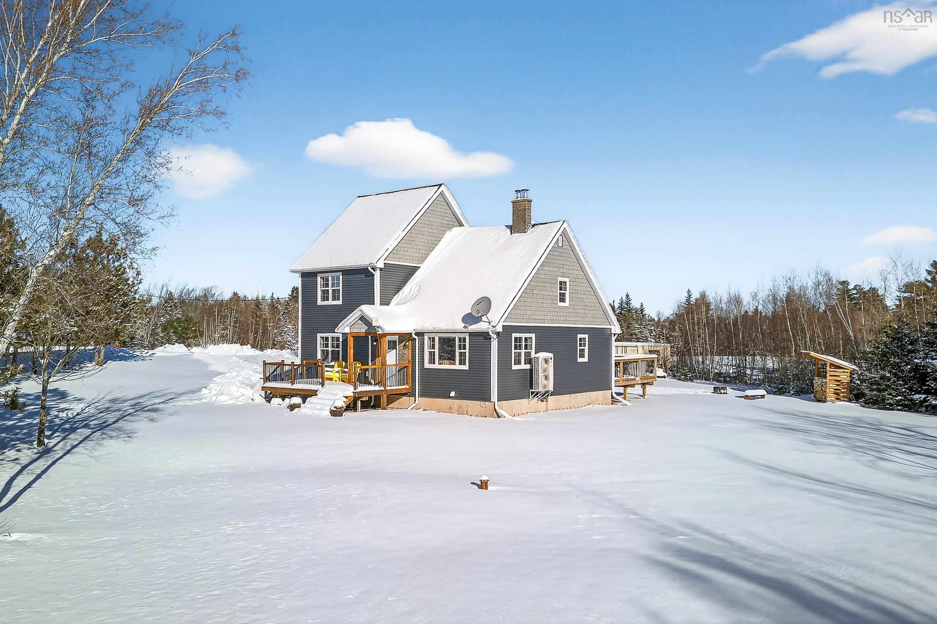 $599,900.00: 168 Highway 307, Wentworth