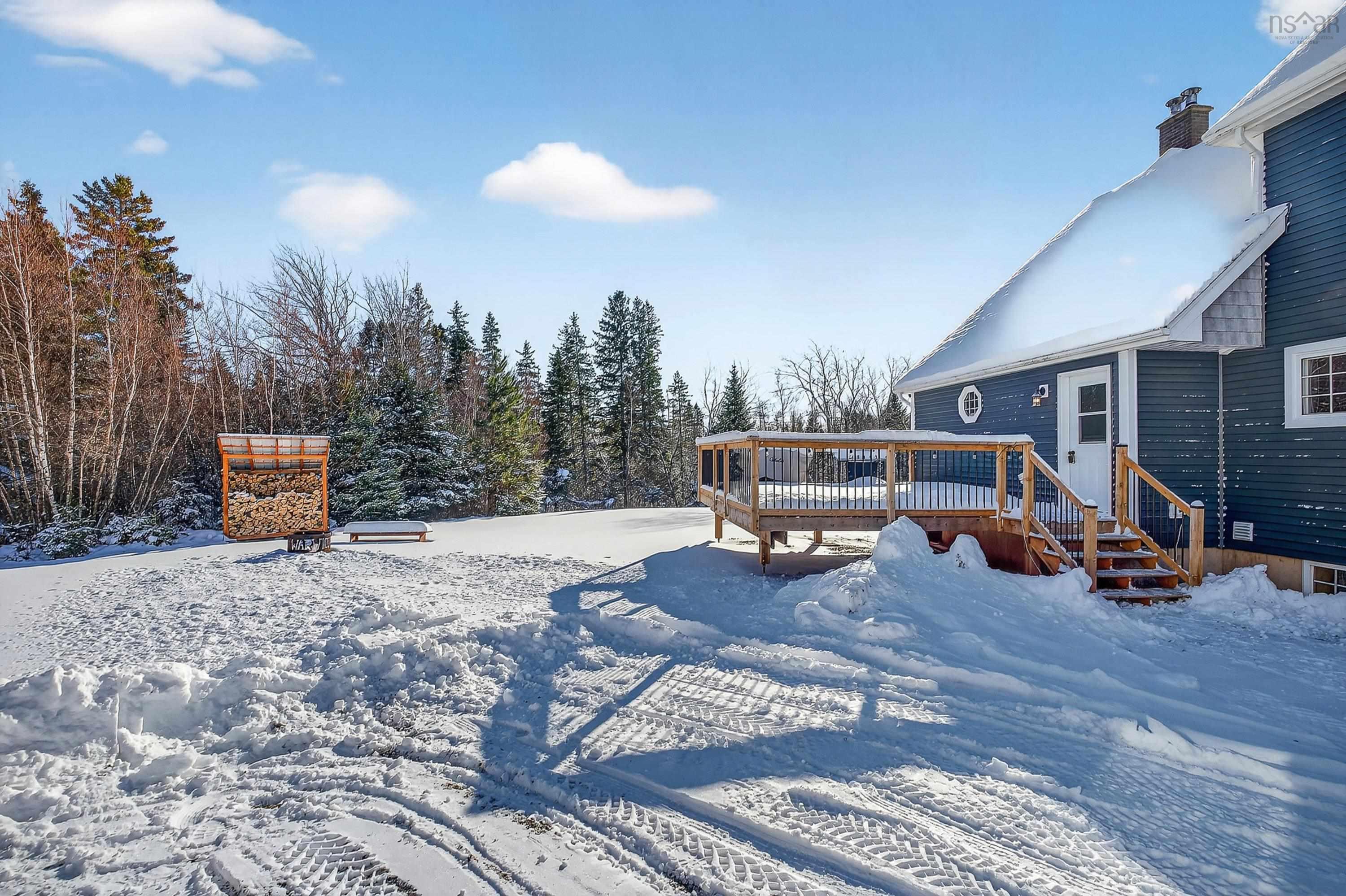 $599,900.00: 168 Highway 307, Wentworth