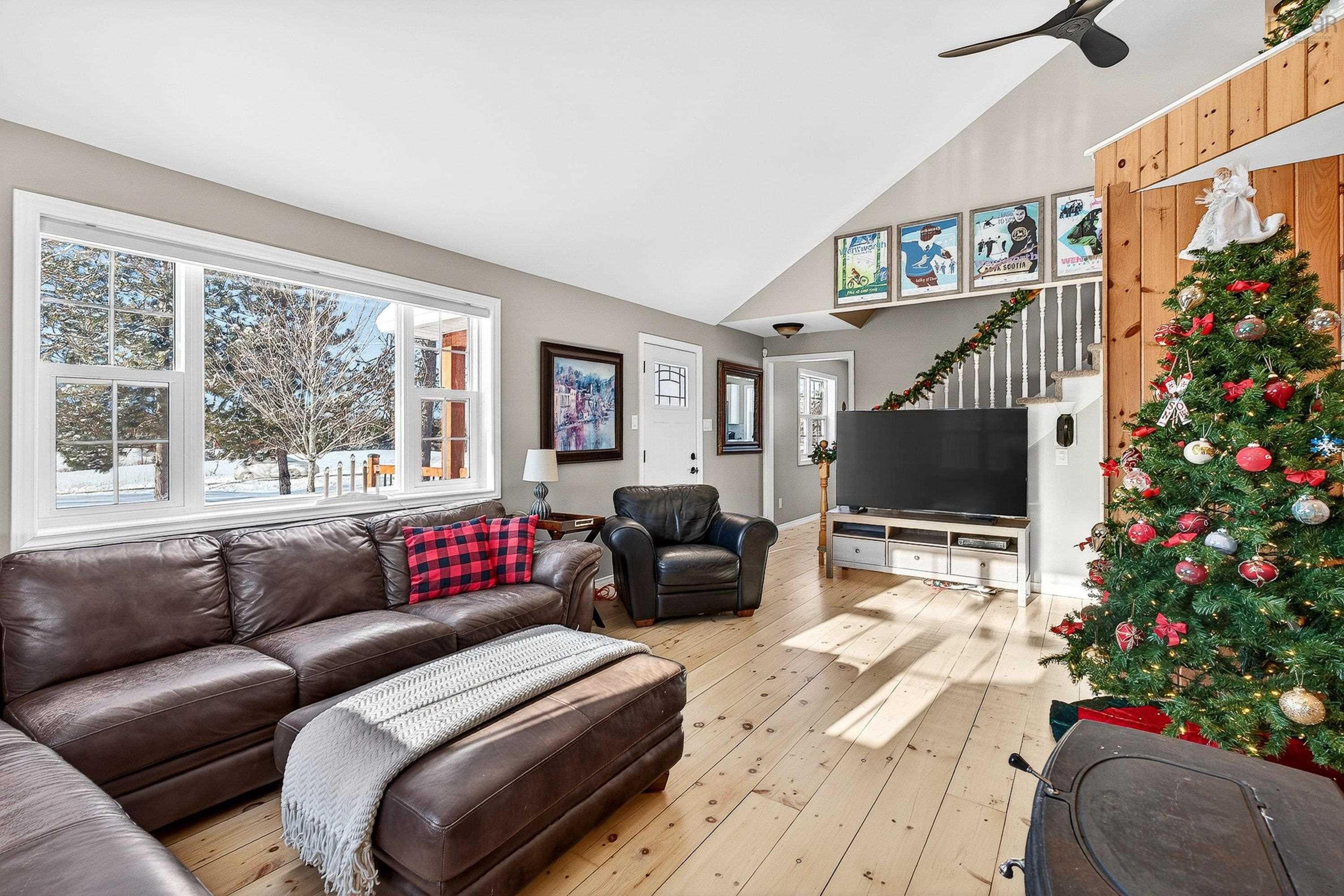 $599,900.00: 168 Highway 307, Wentworth