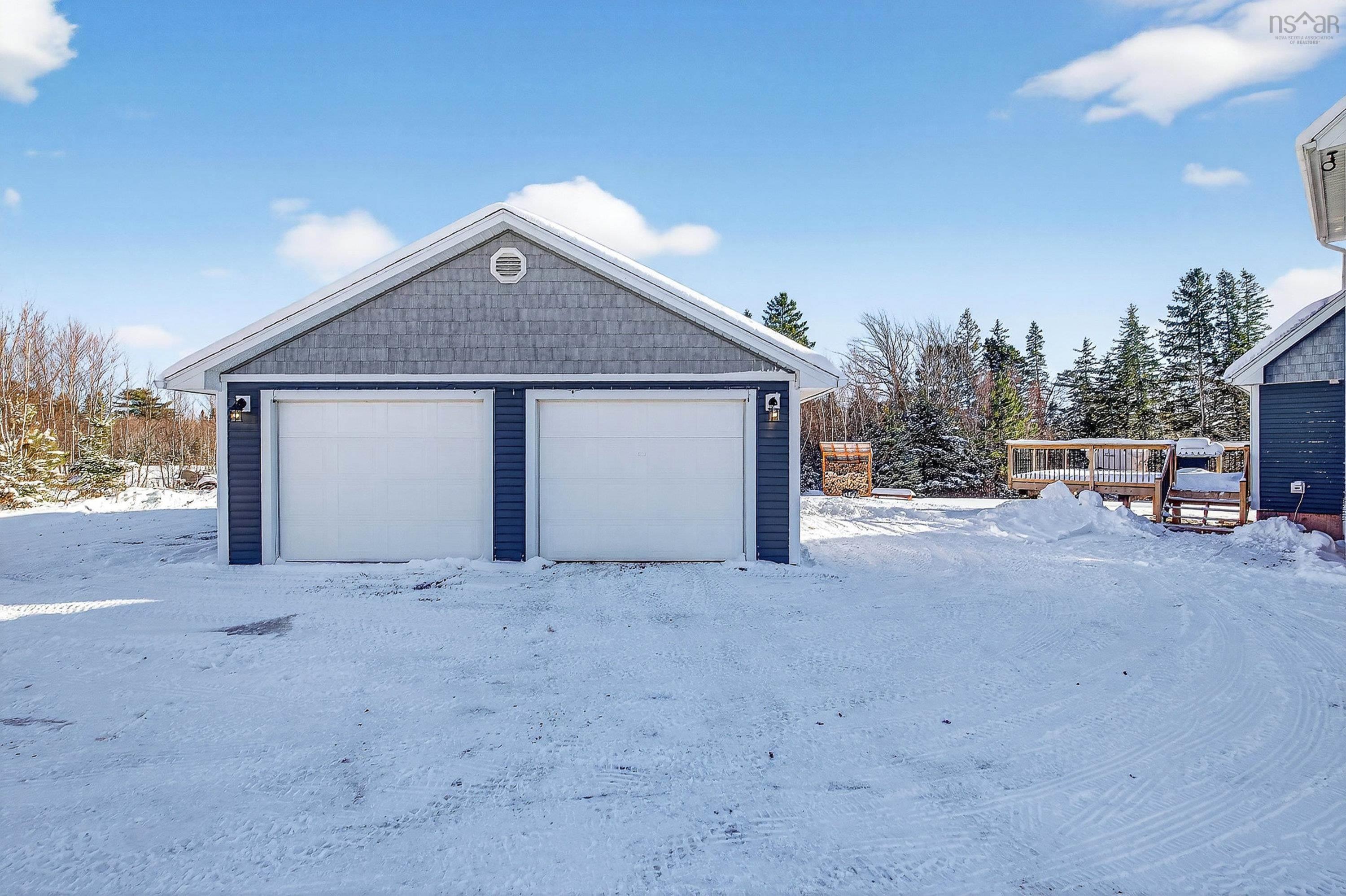 $599,900.00: 168 Highway 307, Wentworth