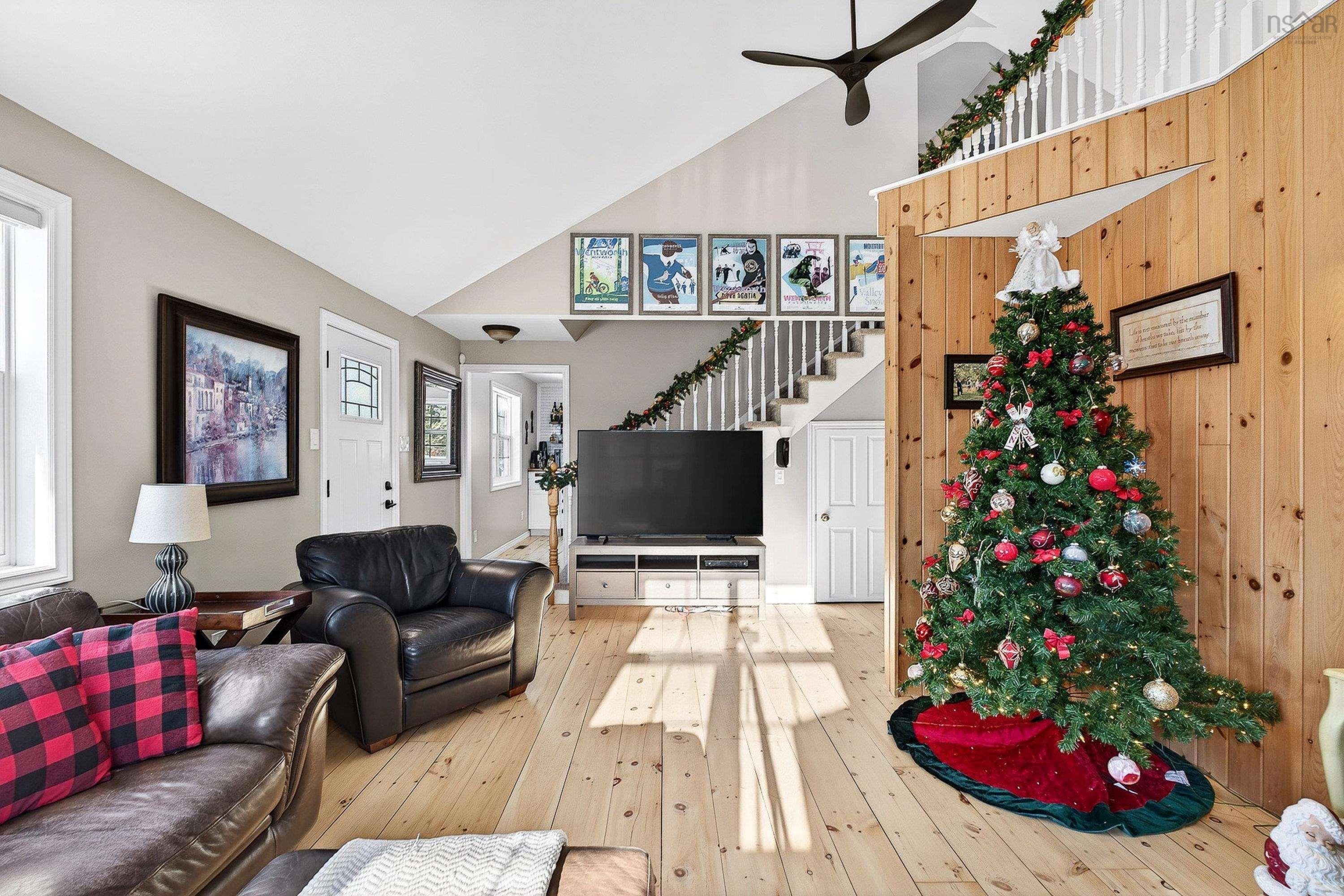 $599,900.00: 168 Highway 307, Wentworth