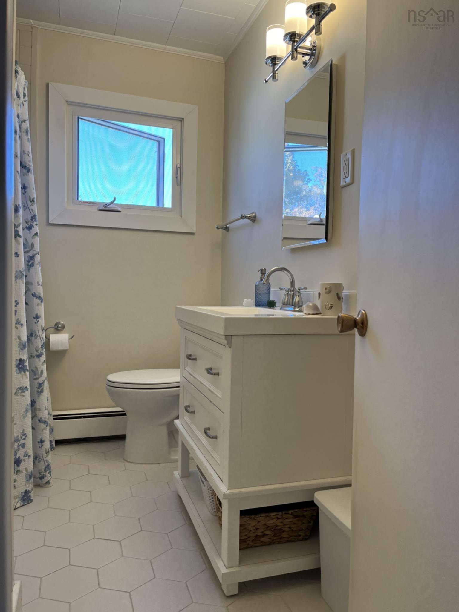 $298,000.00: 3189 Clementsvale Road, Clementsvale