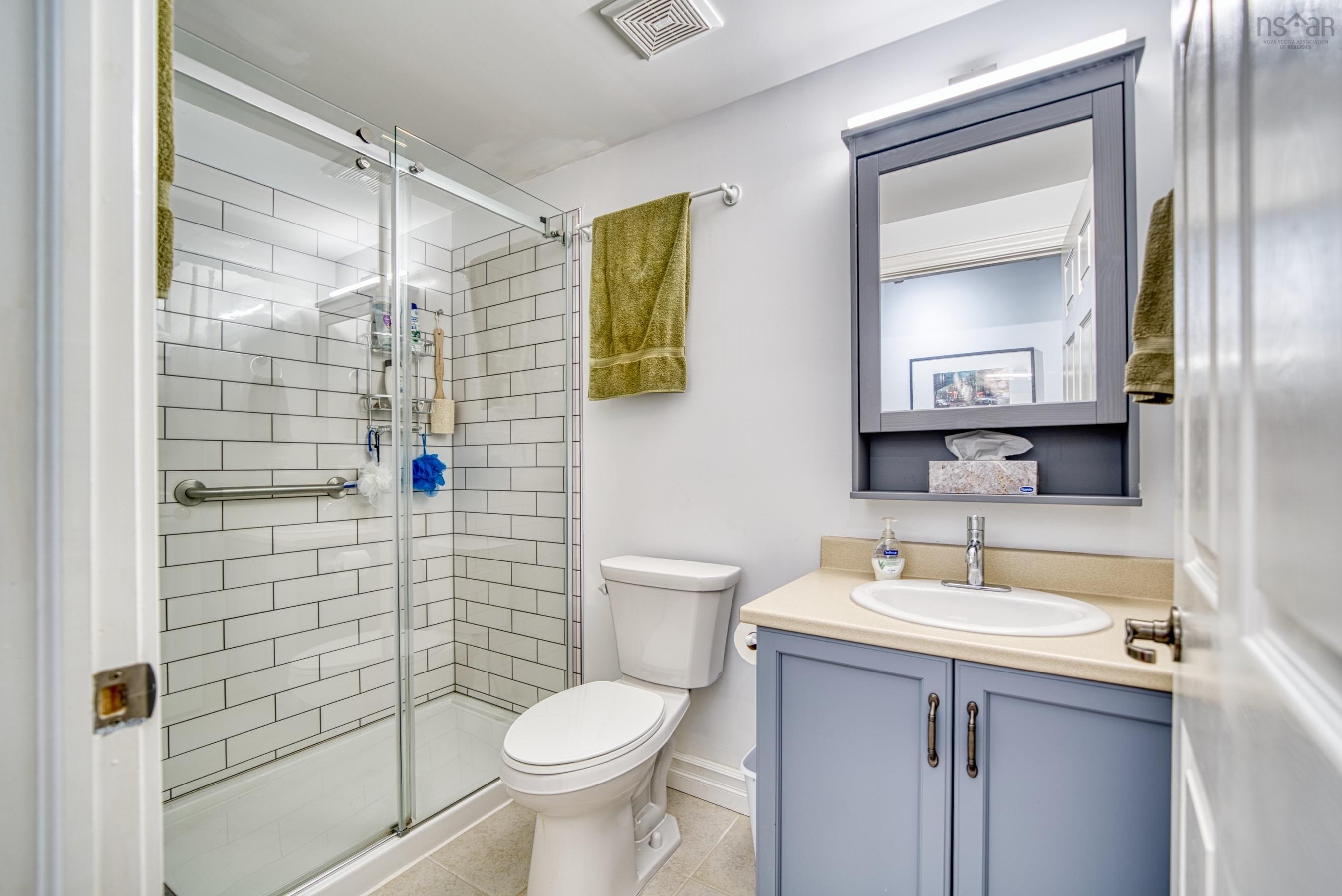 $469,000.00: 476 Main Street, Mahone Bay