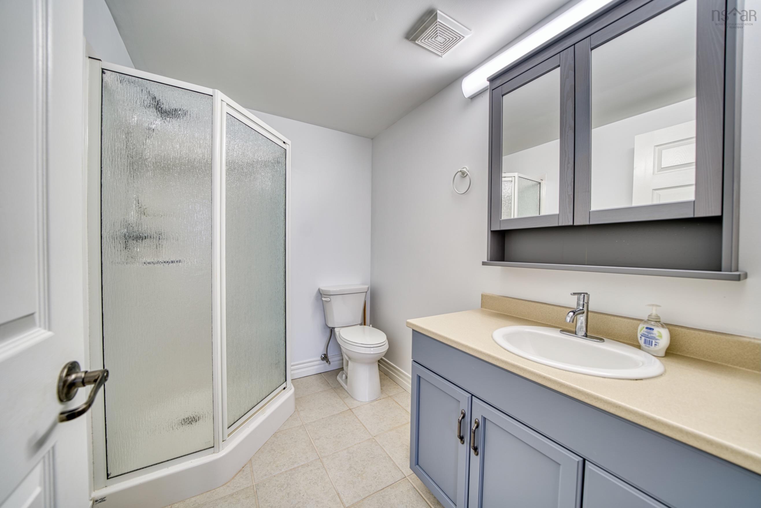 $469,000.00: 476 Main Street, Mahone Bay