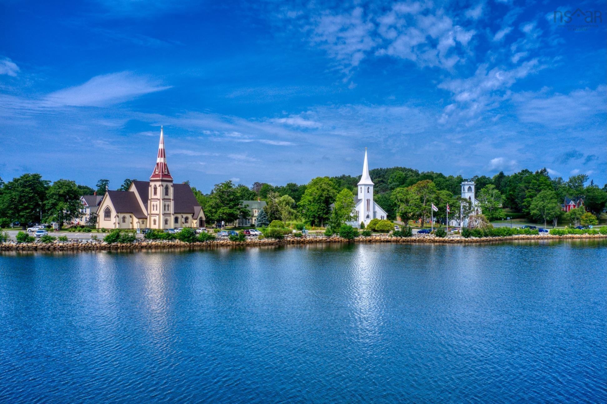 $469,000.00: 476 Main Street, Mahone Bay