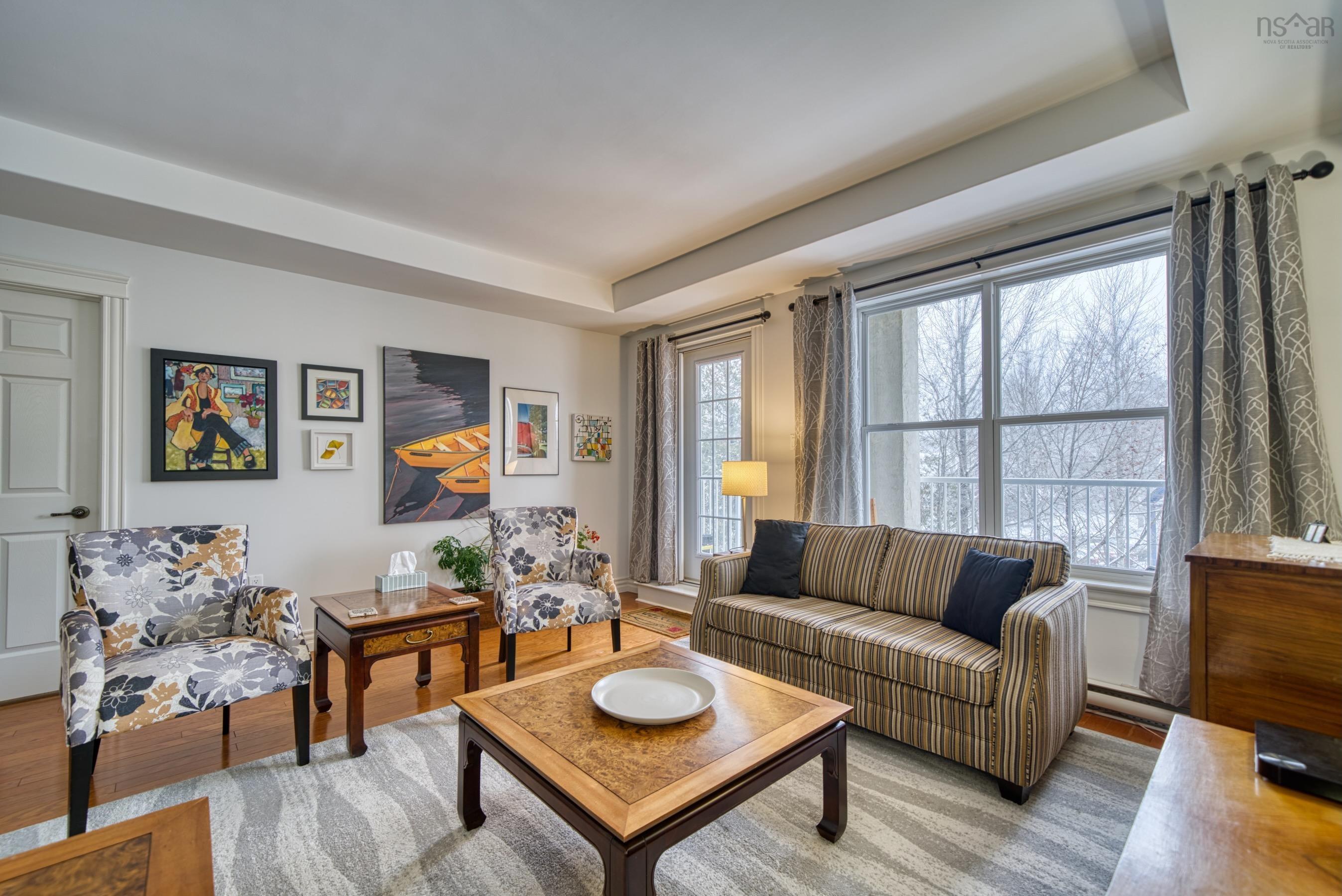 $469,000.00: 476 Main Street, Mahone Bay