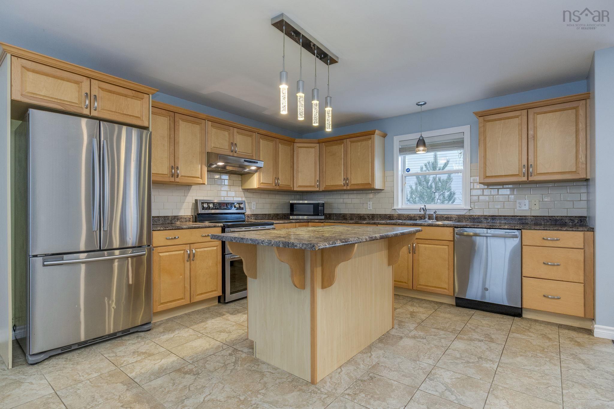 6 Taylorwood Lane, Eastern Passage, NS (MLS 202529351)