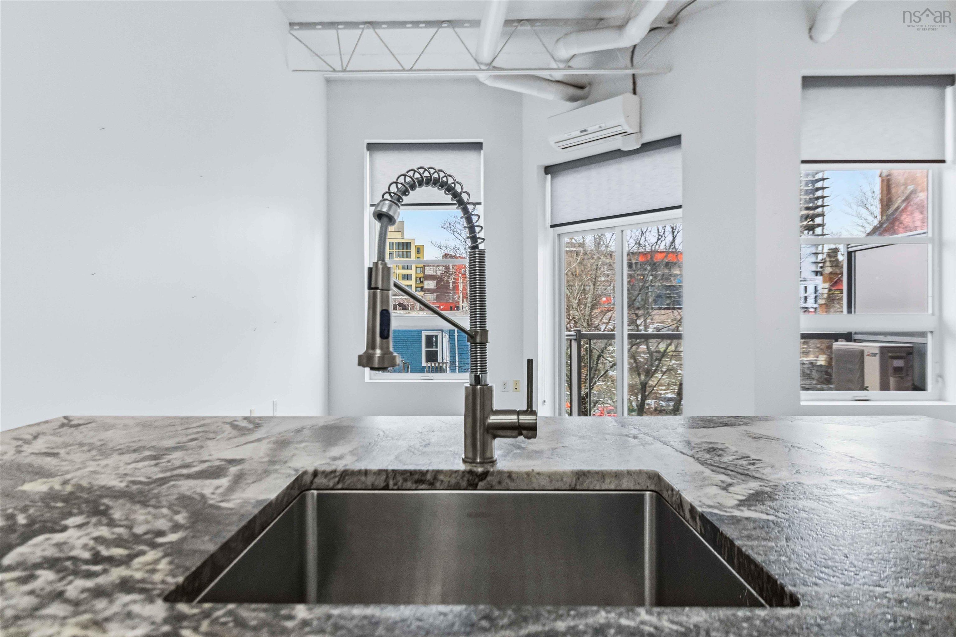 513 5221 Nora Bernard Street, Halifax, NS (MLS 202529352)