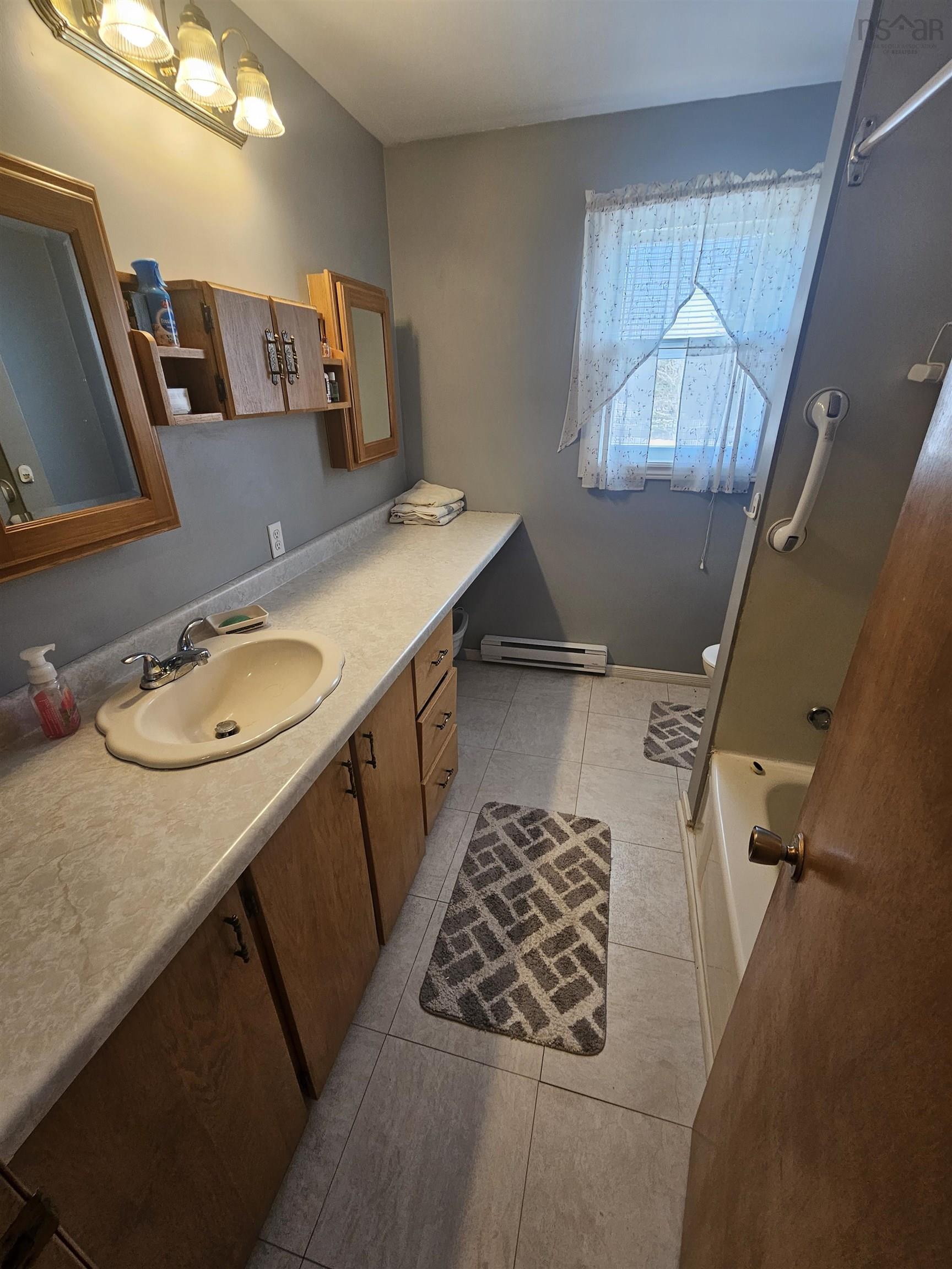 $269,900.00: 46 Princess Street, Springhill