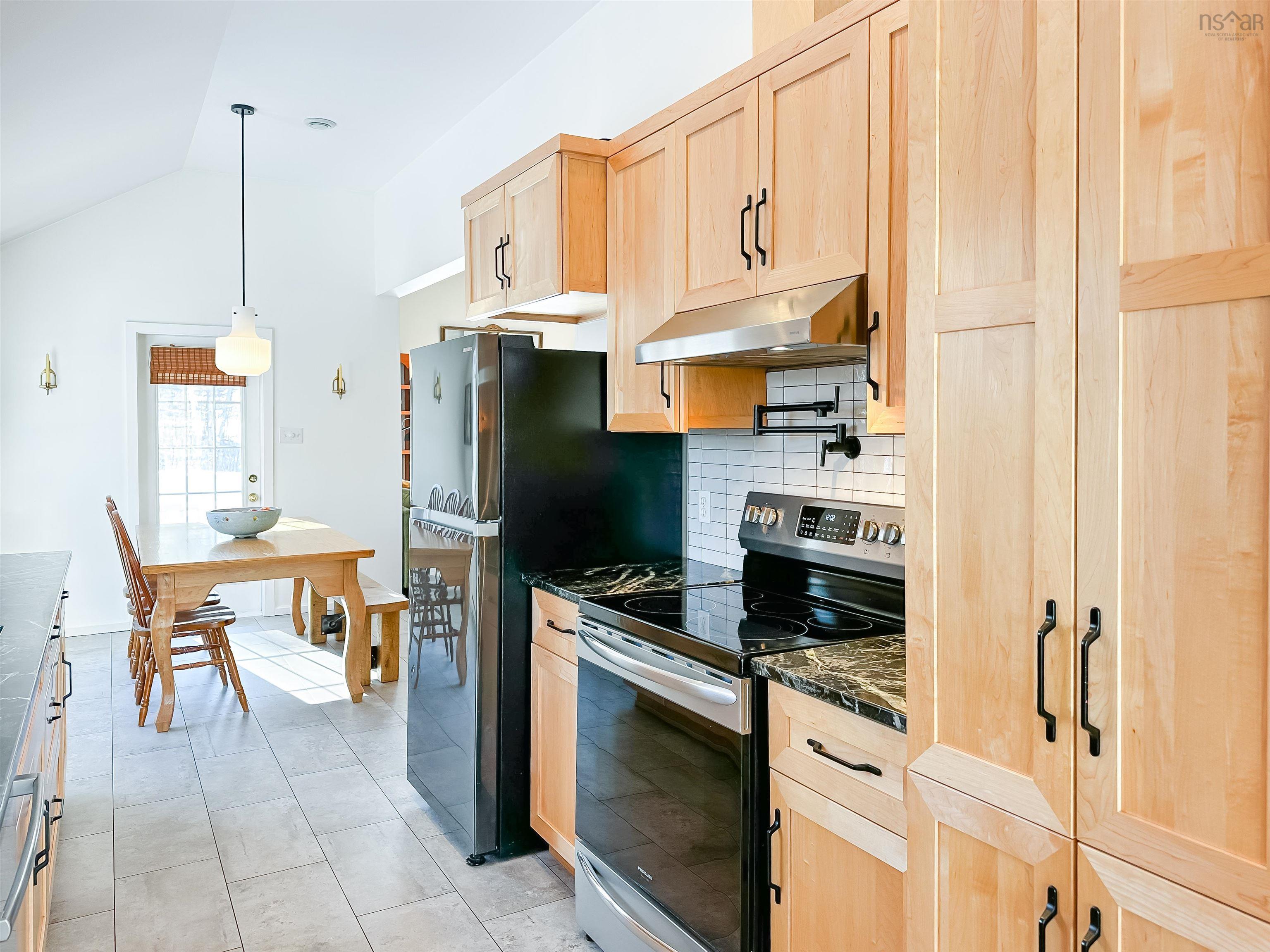 $650,000.00: 36 Acadia Drive, Kentville