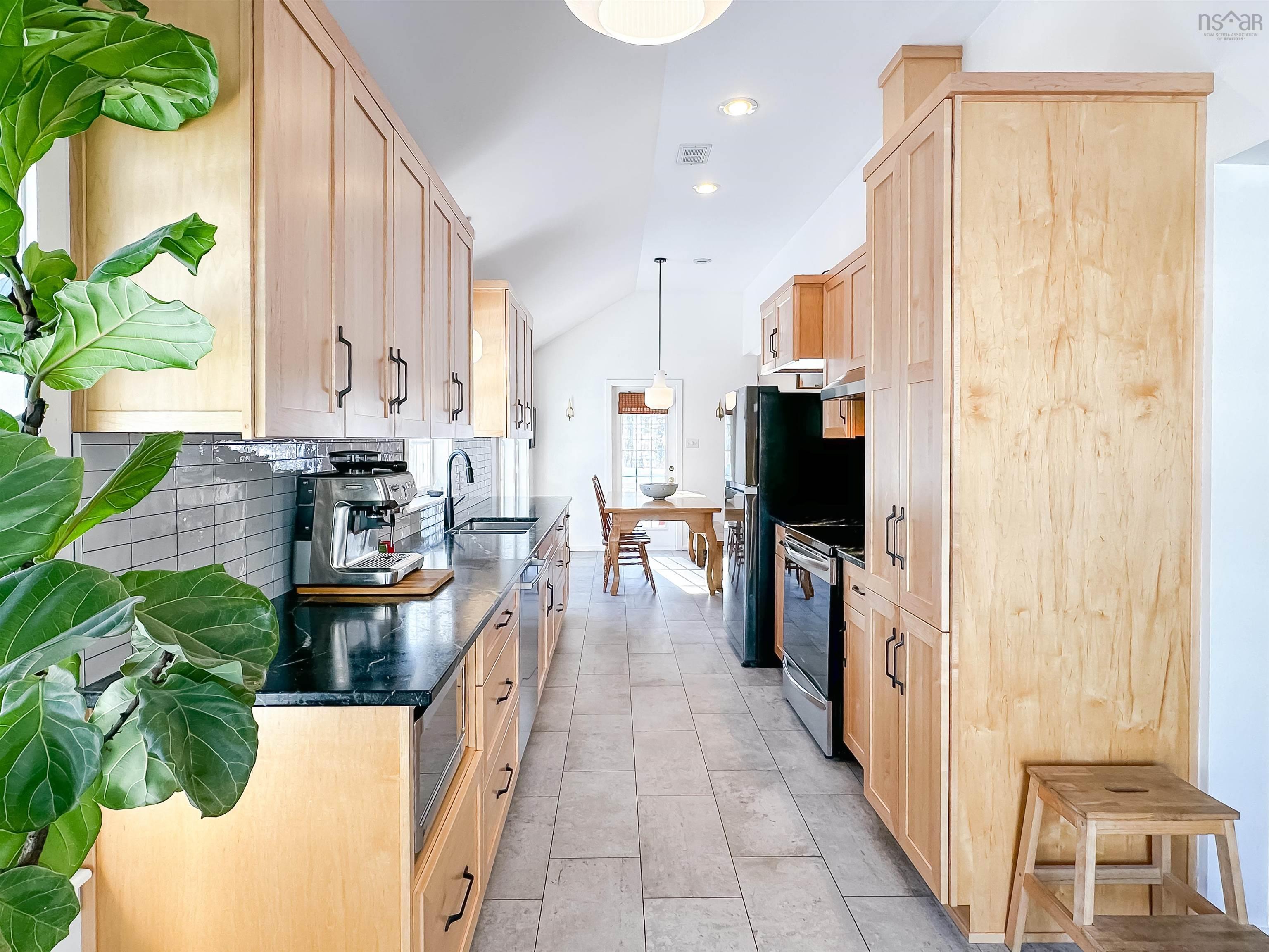 $650,000.00: 36 Acadia Drive, Kentville