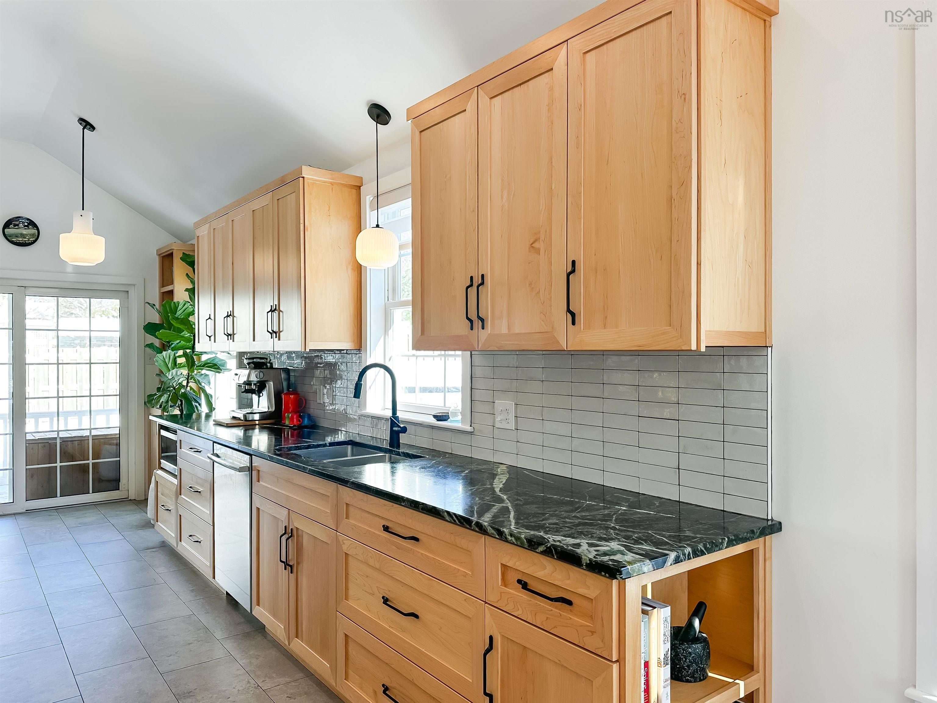 $650,000.00: 36 Acadia Drive, Kentville