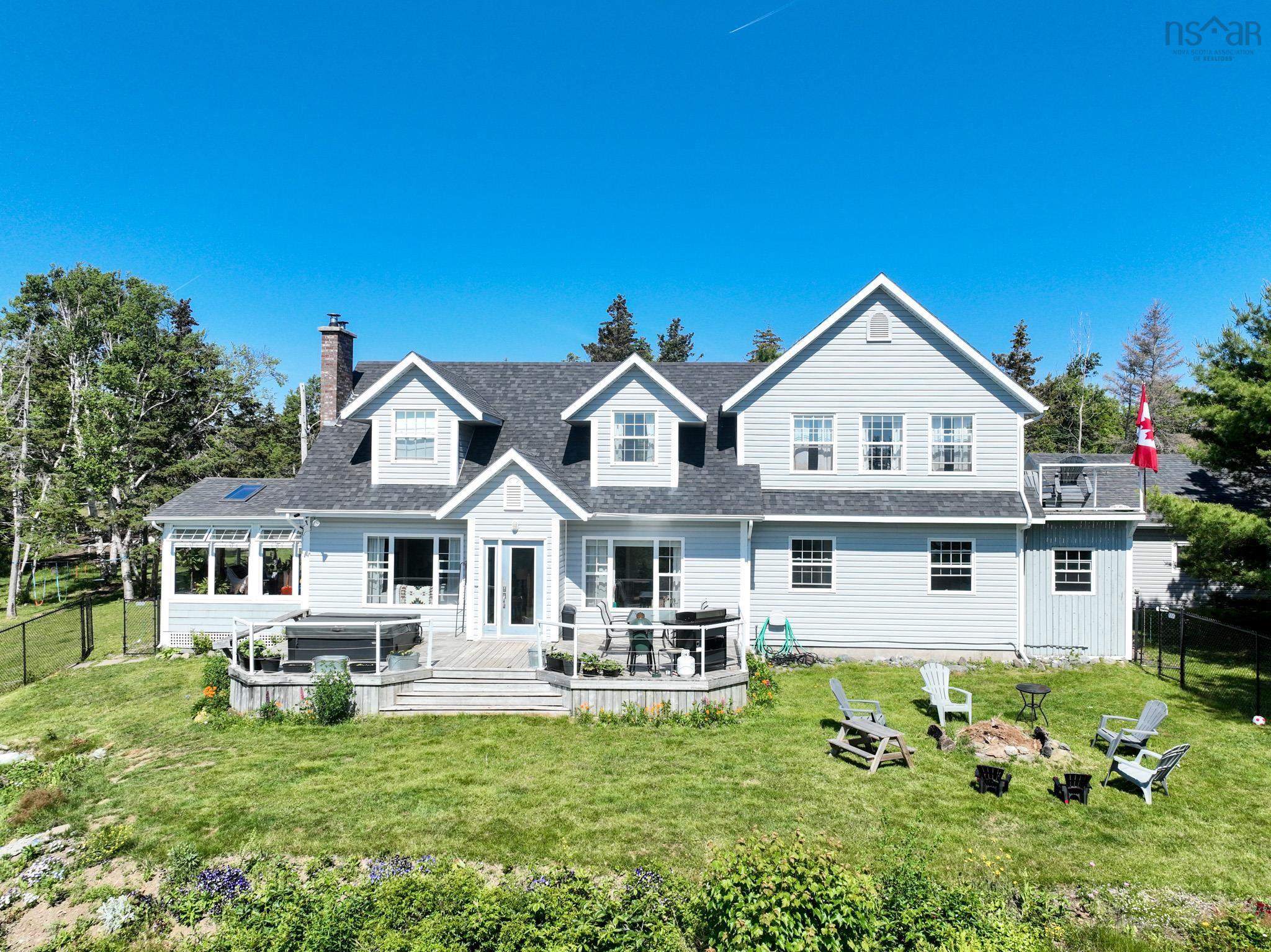 $589,000.00: 1470 Brickyard Road, Mira Gut