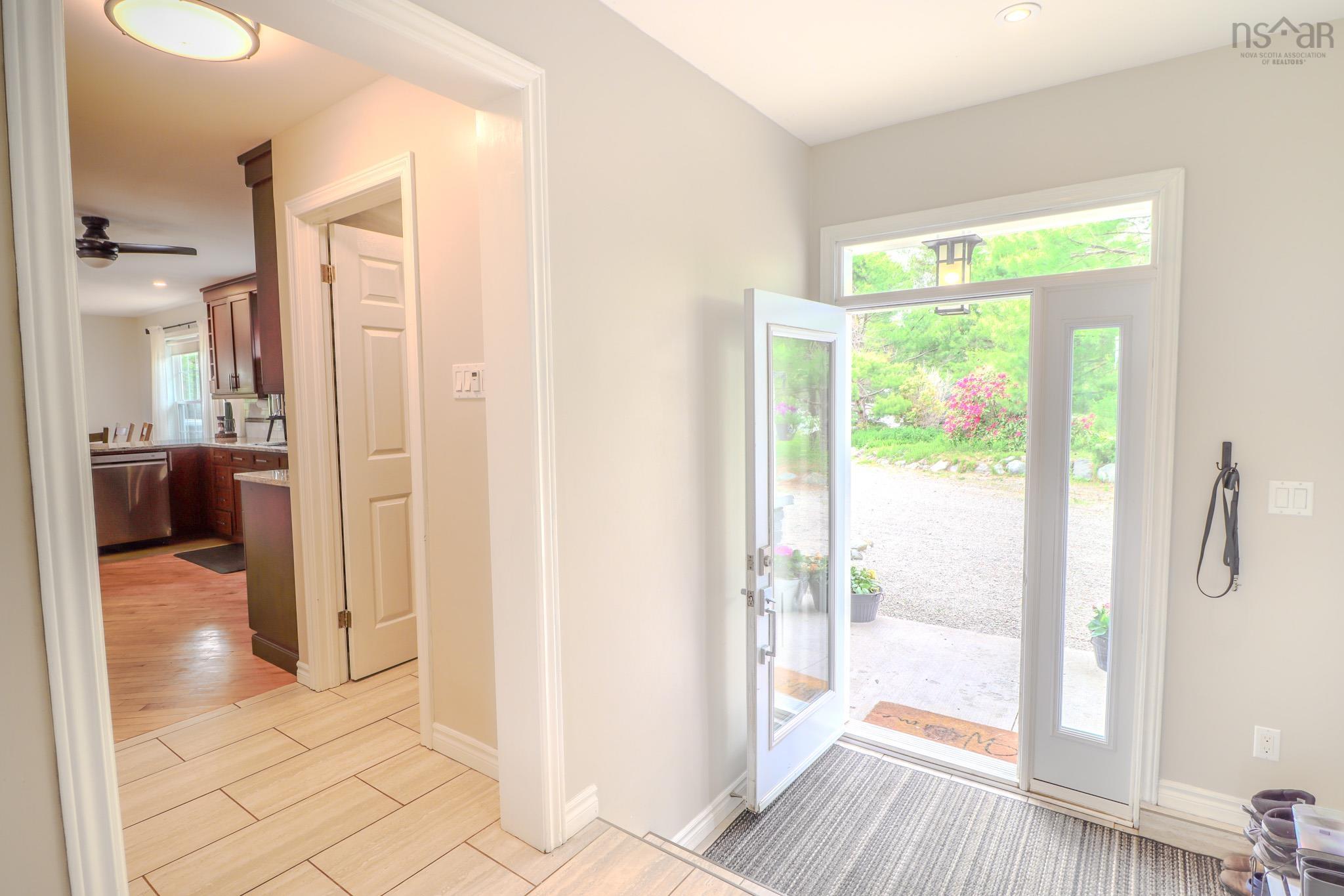 $589,000.00: 1470 Brickyard Road, Mira Gut