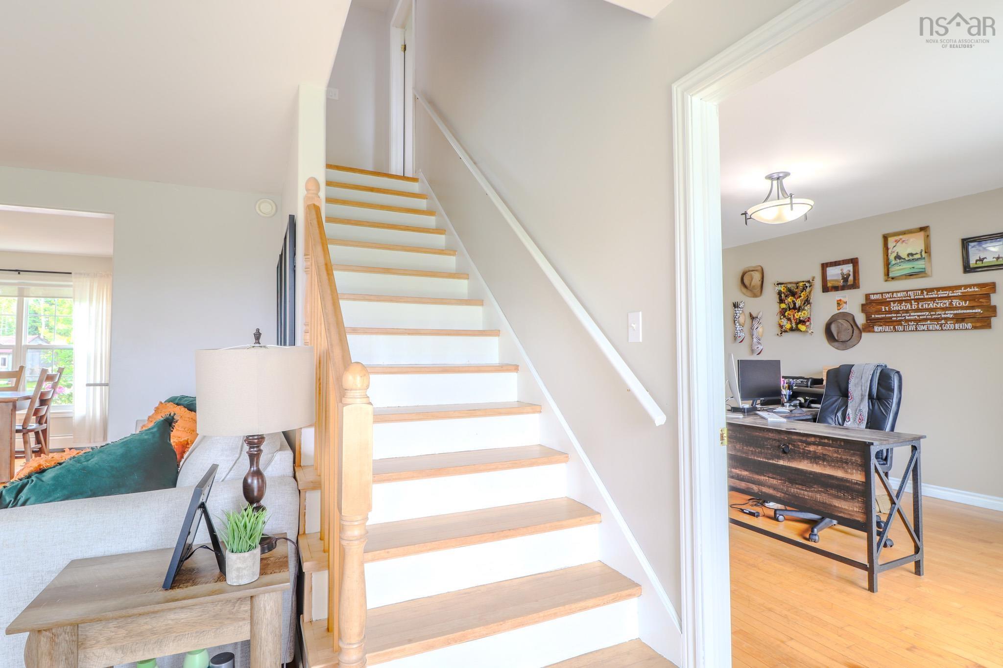 $589,000.00: 1470 Brickyard Road, Mira Gut