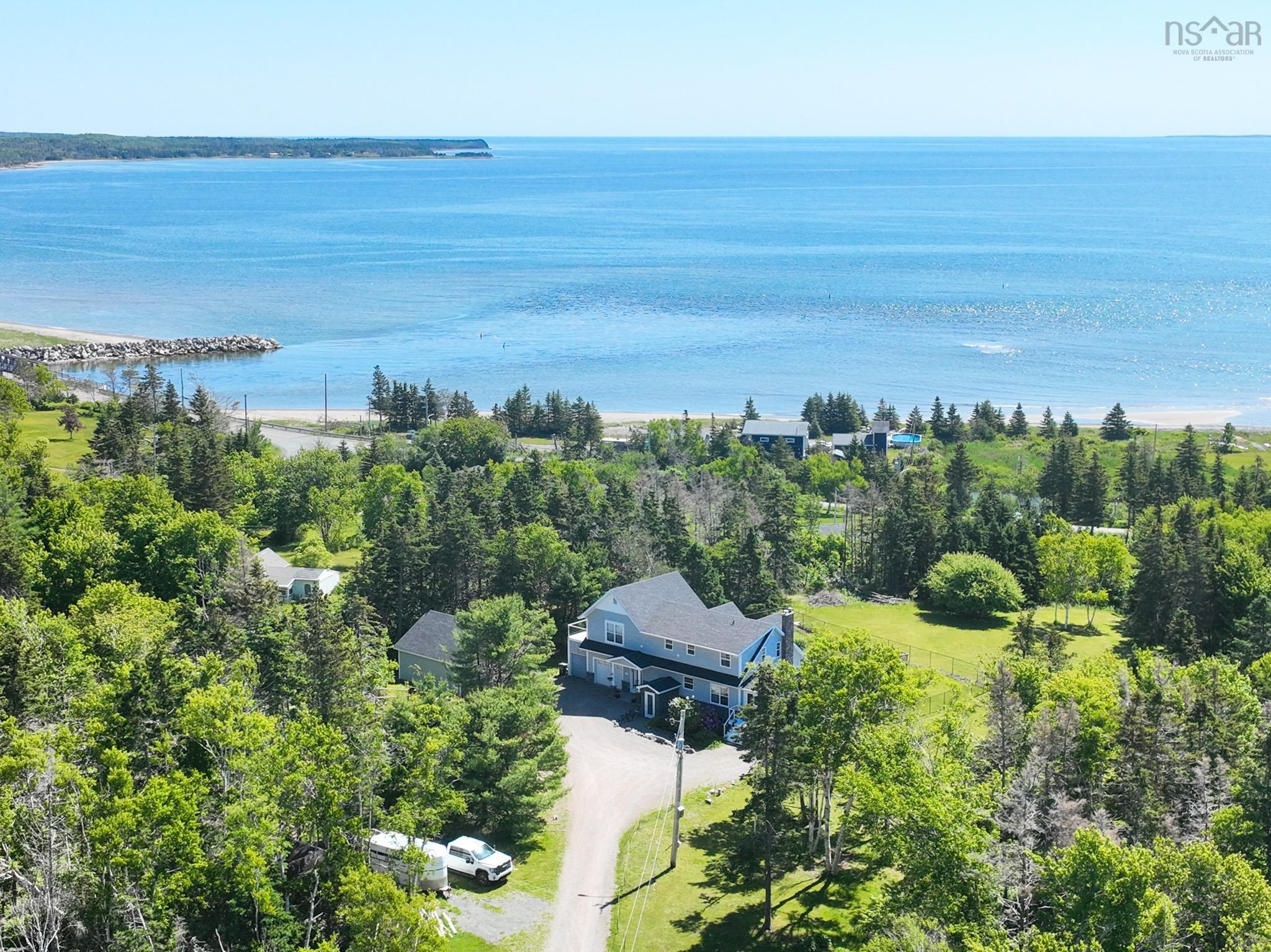 $589,000.00: 1470 Brickyard Road, Mira Gut