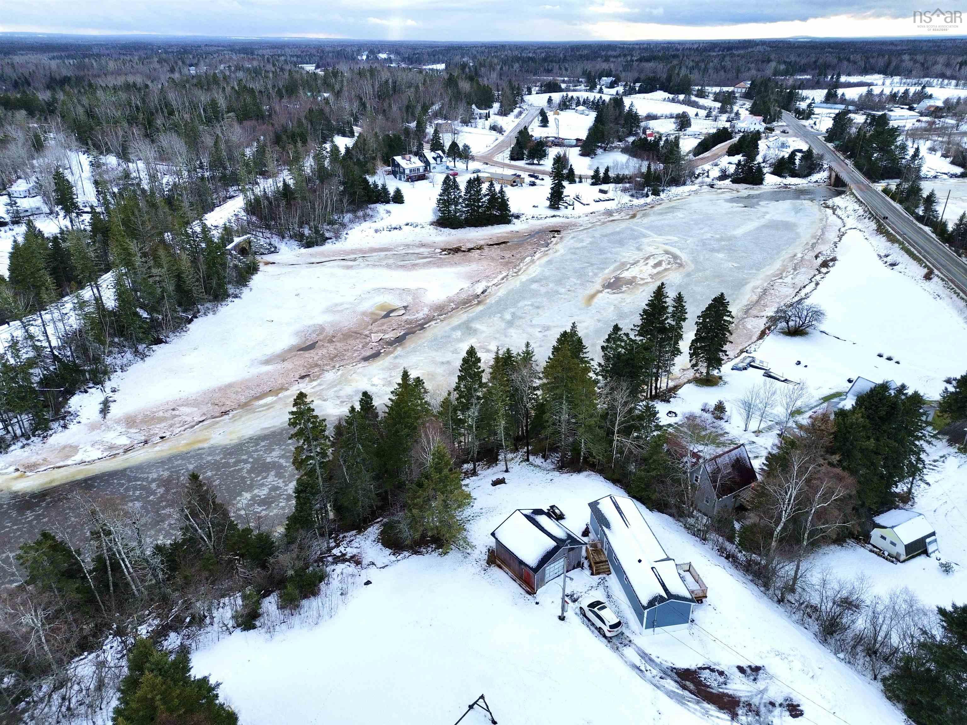 $199,900.00: 3710 366 Highway, Tidnish Bridge