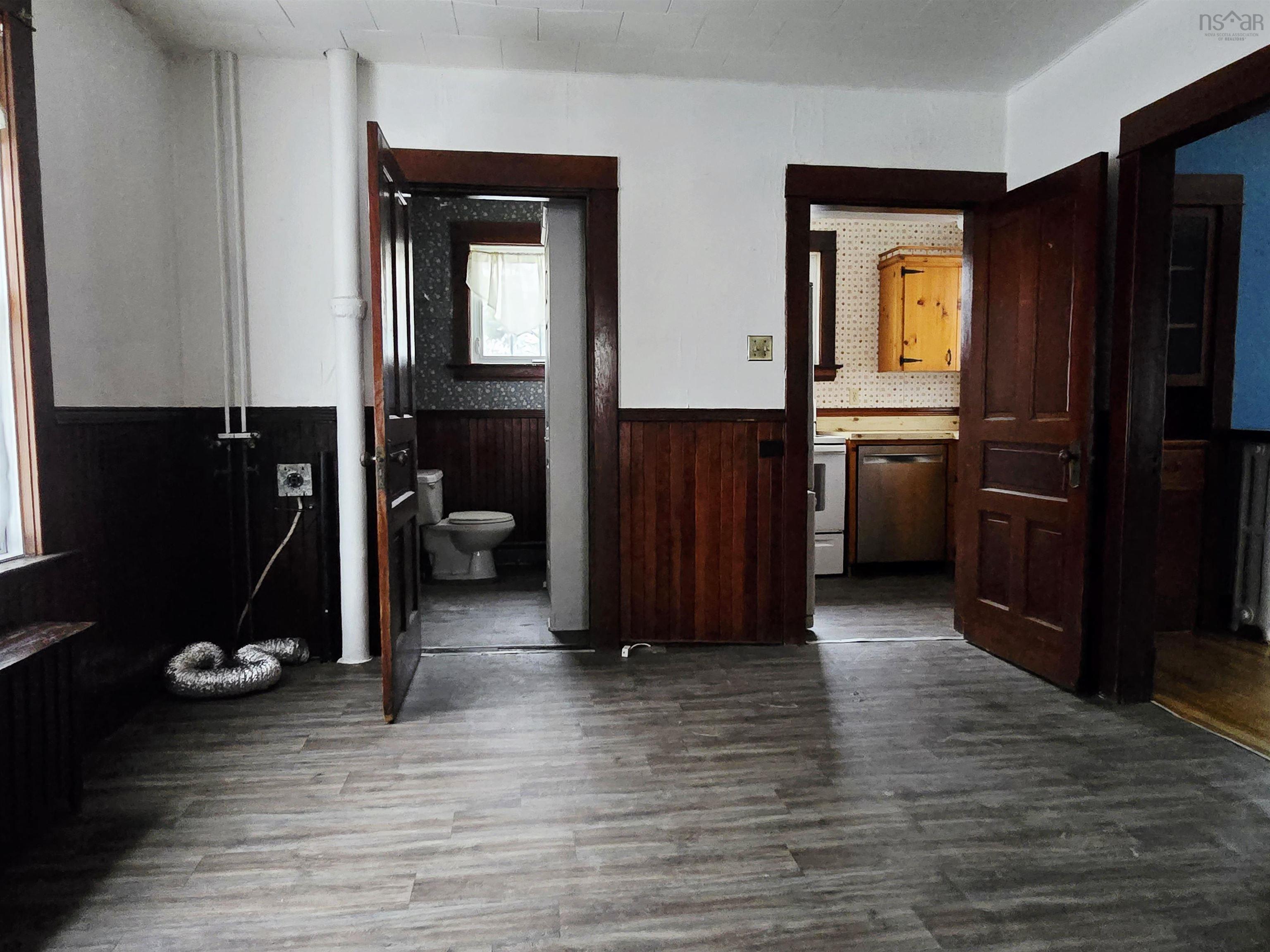 $233,000.00: 24 Claremont Avenue, Stellarton